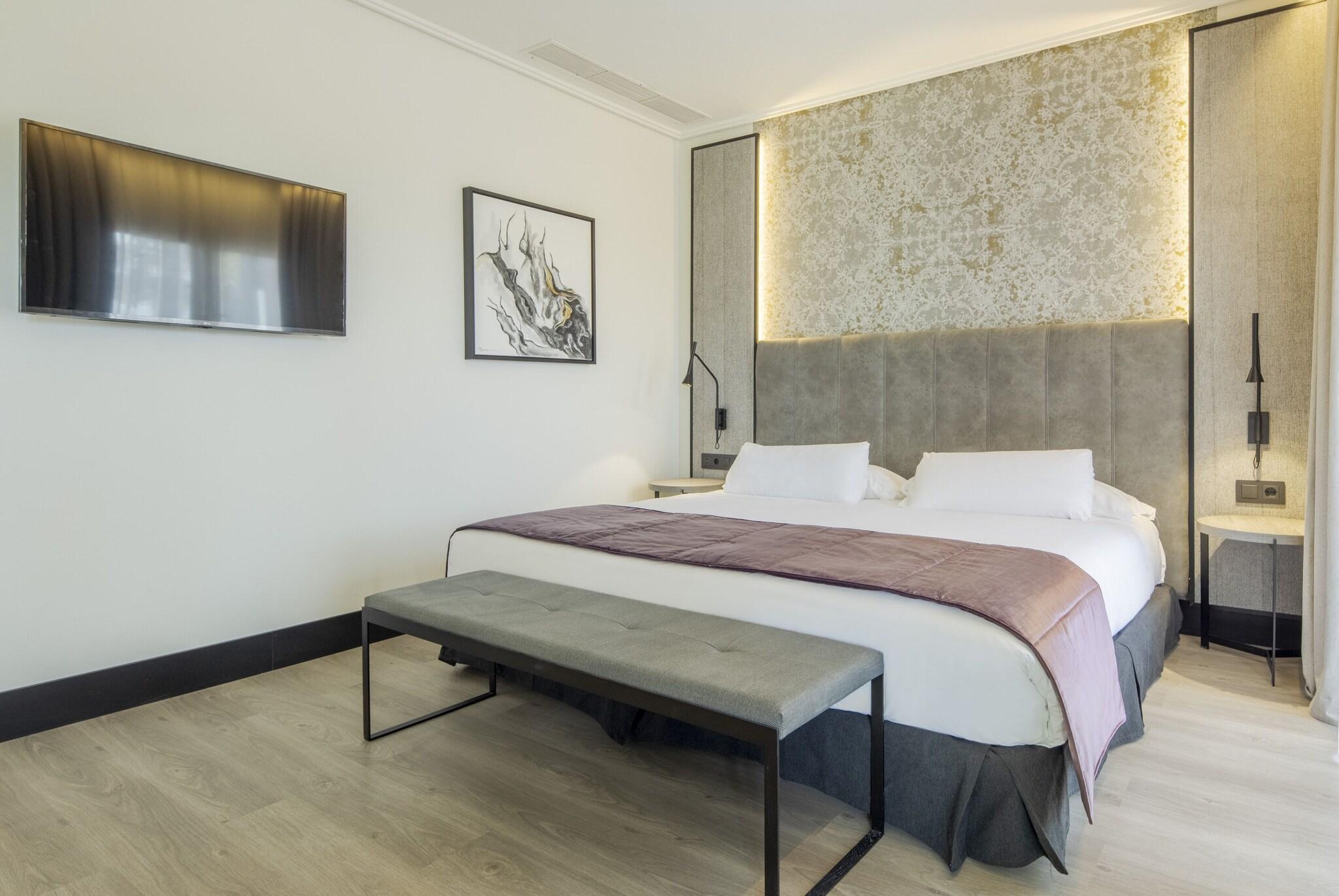 Suite Premium Queen Bed