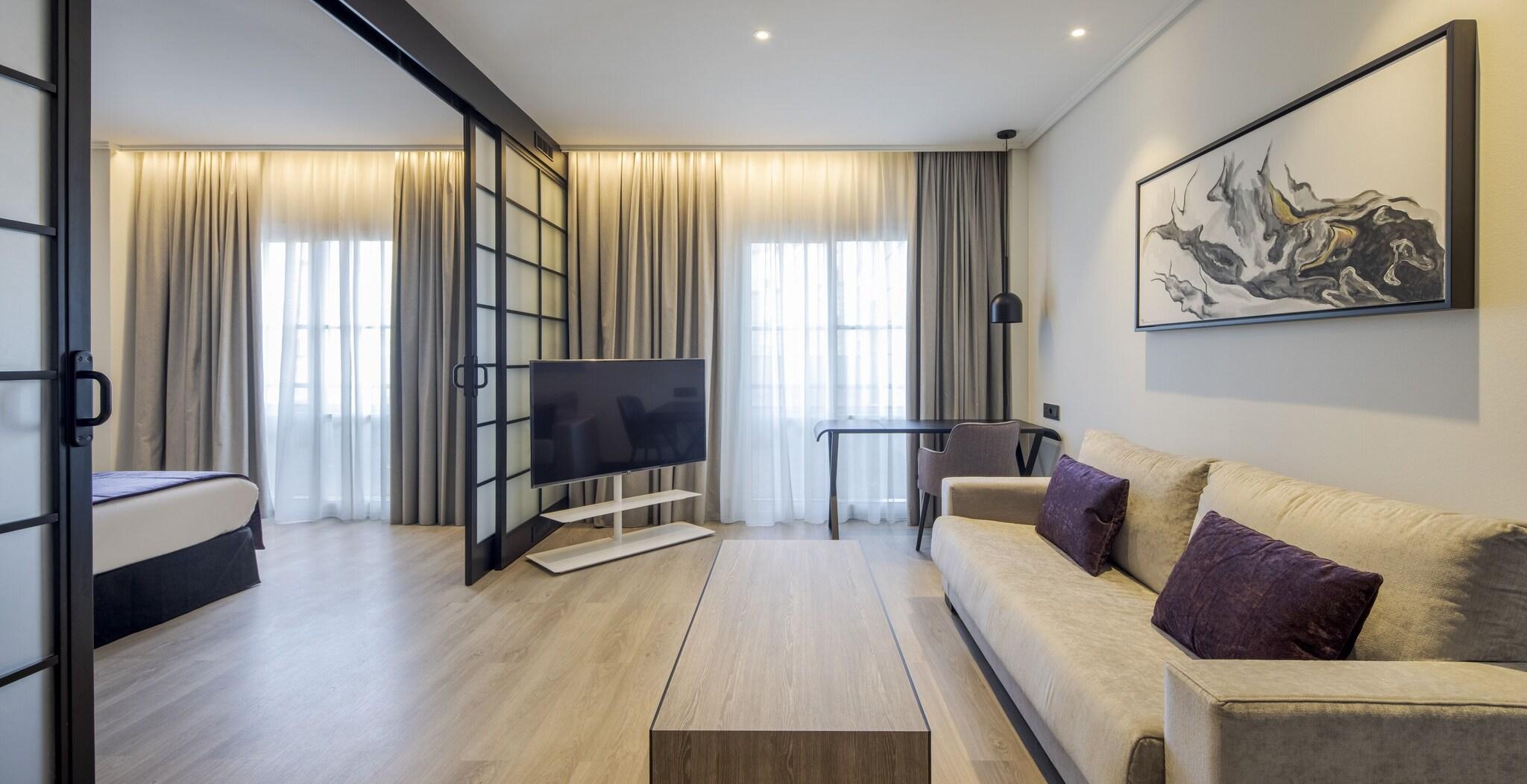 Suite Premium Queen Bed