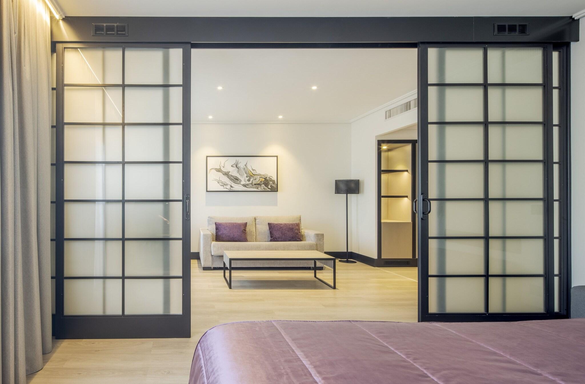 Suite Premium Queen Bed