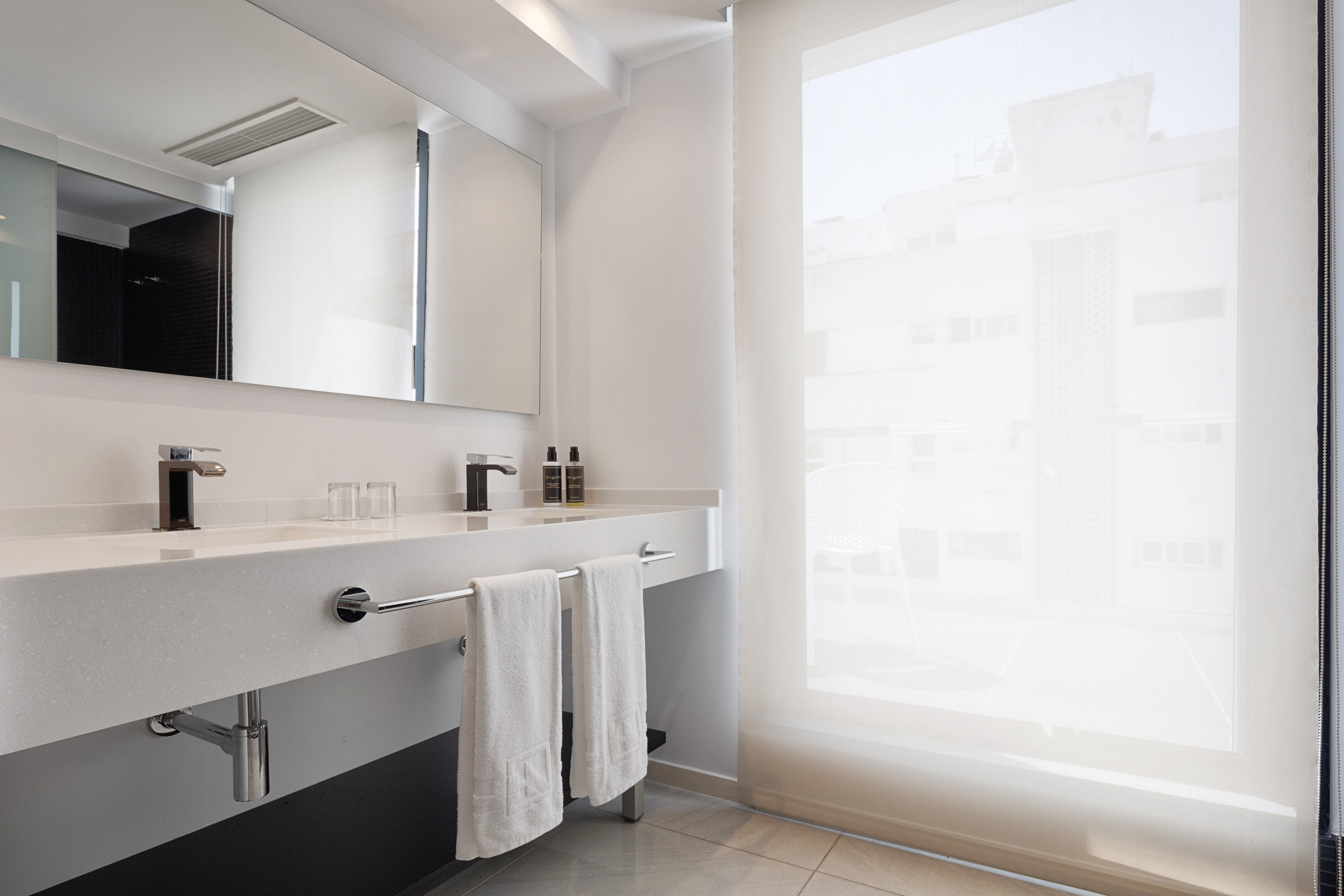 Junior Suite with Jacuzzi