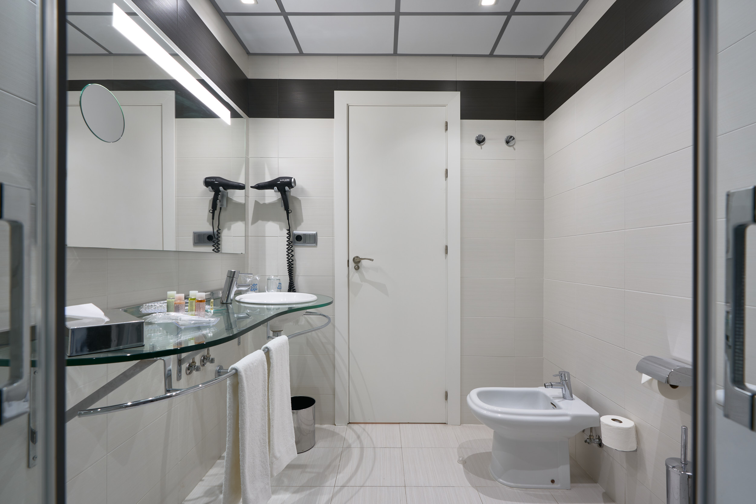 Double or Twin Standard