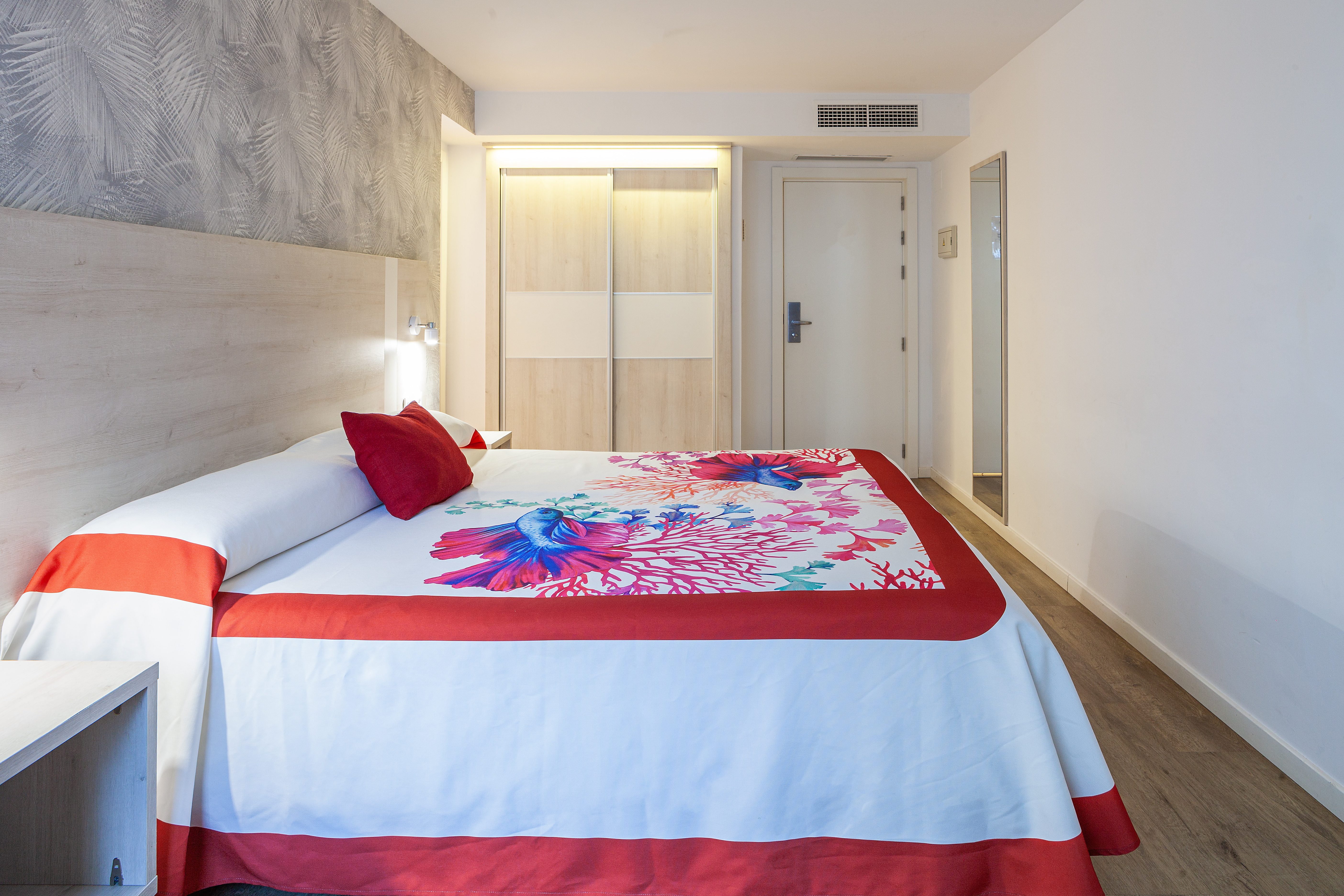 Double or Twin Standard