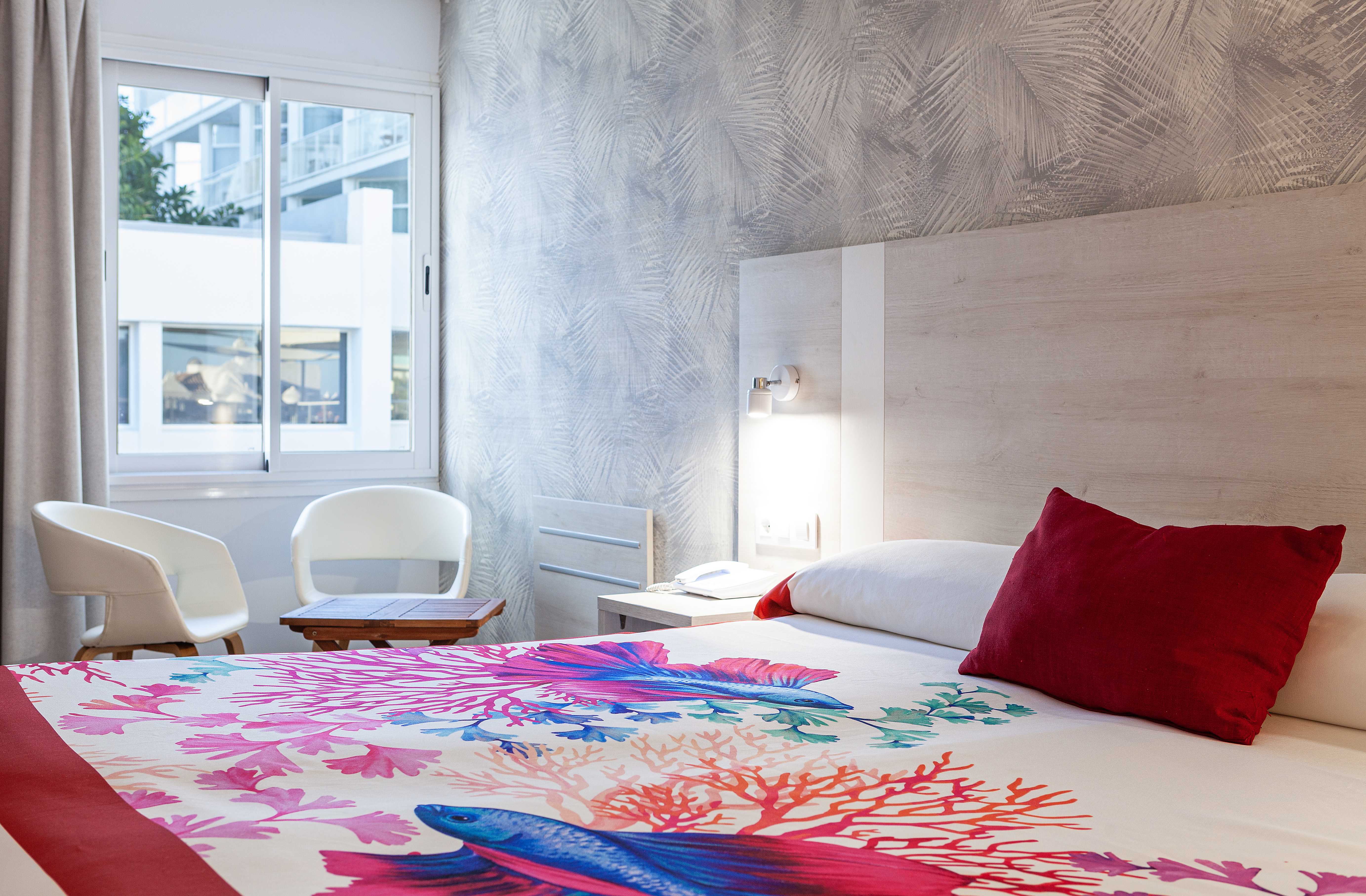 Double or Twin Standard