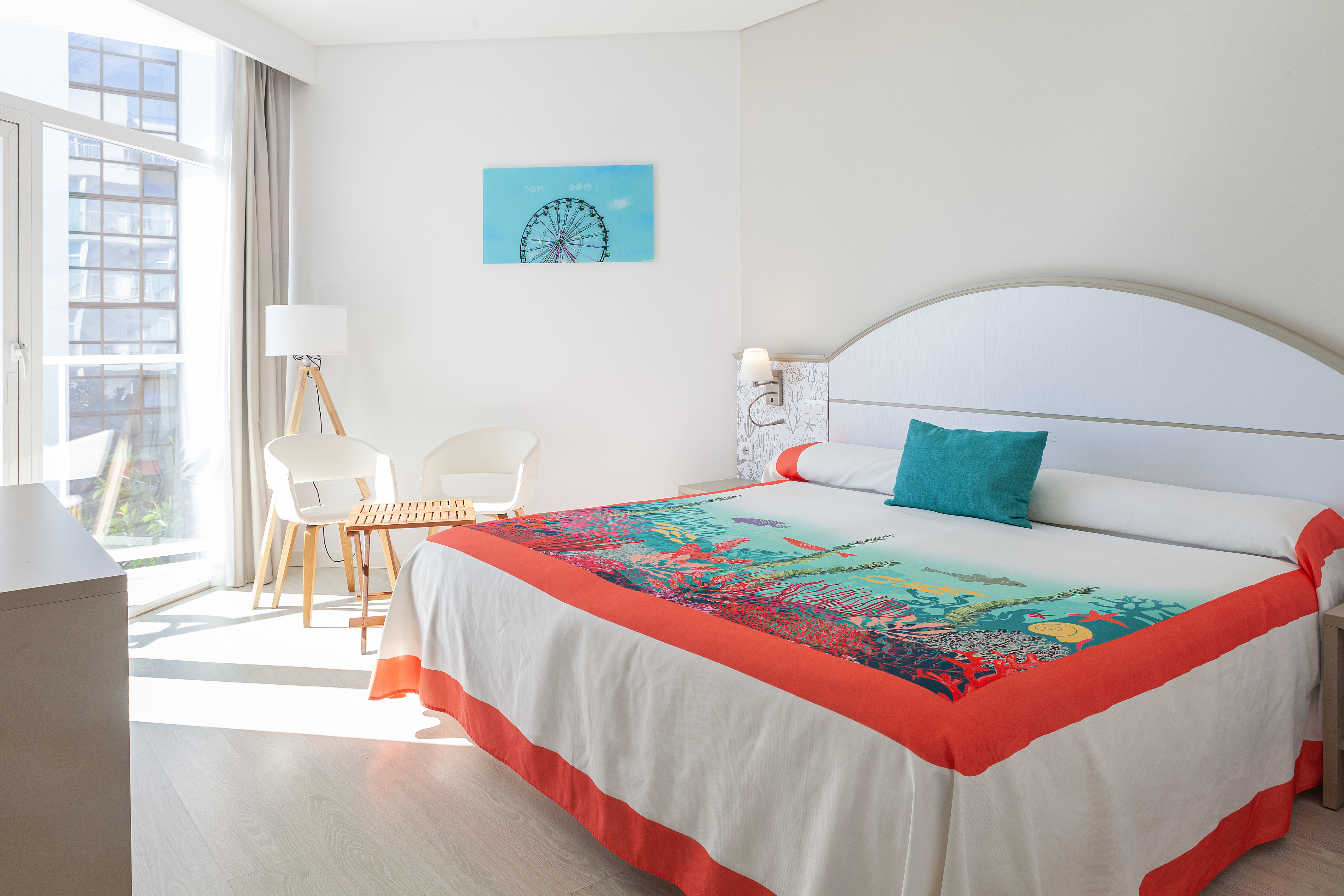 Double or Twin Side Sea View