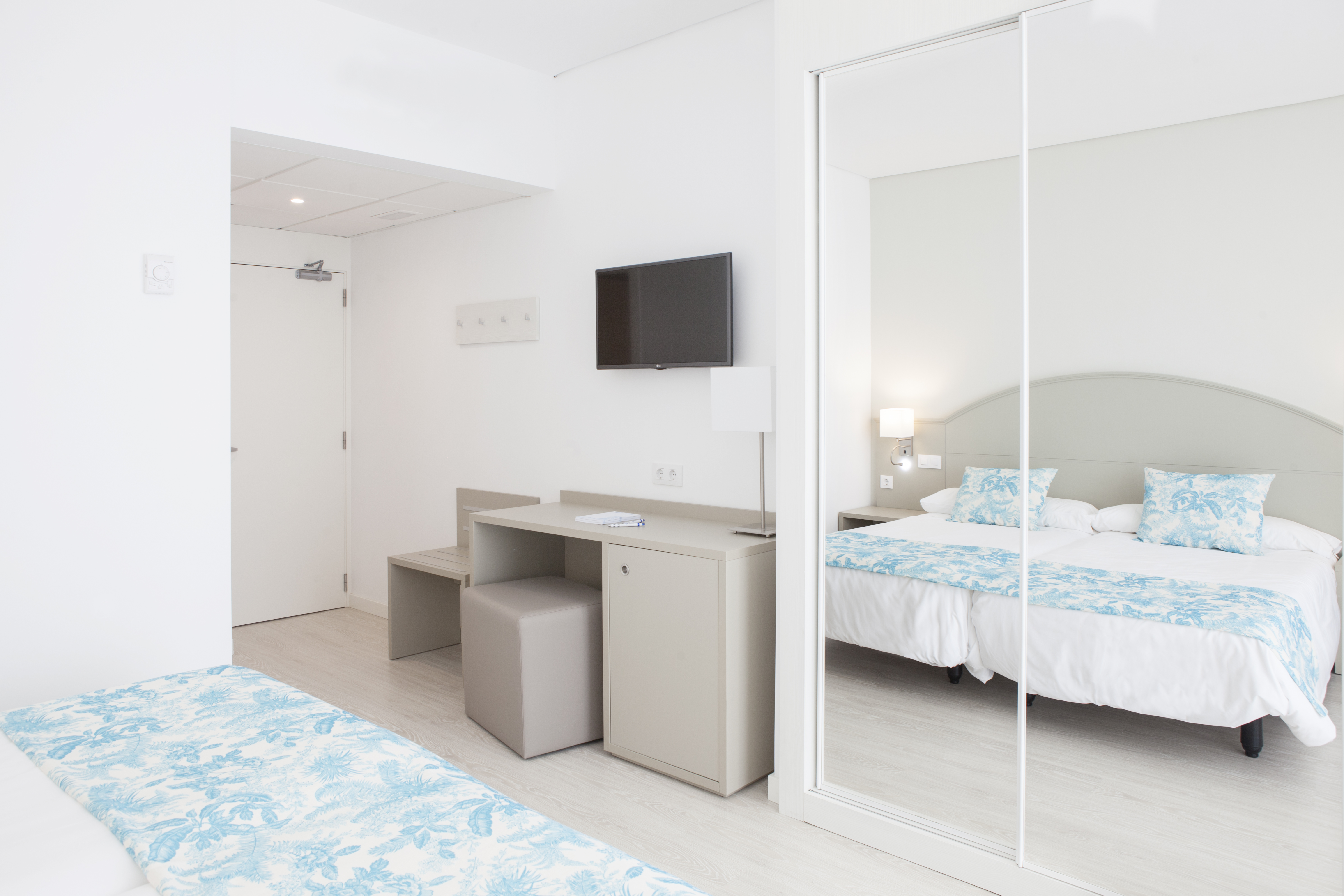 Double or Twin Sea View