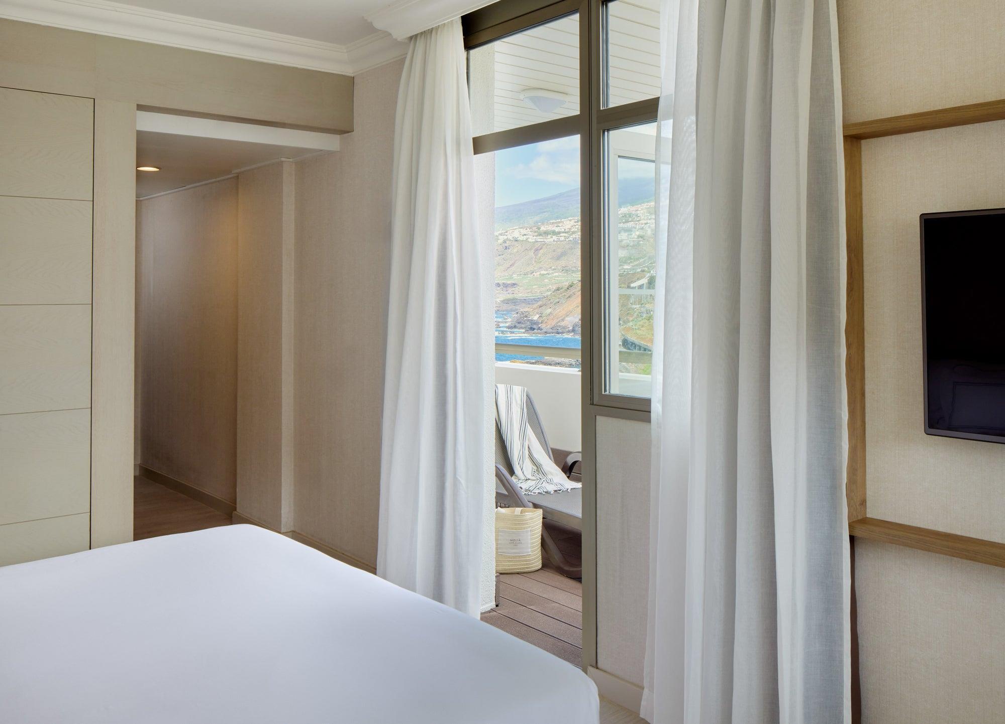 Double or Twin Premium Sea View