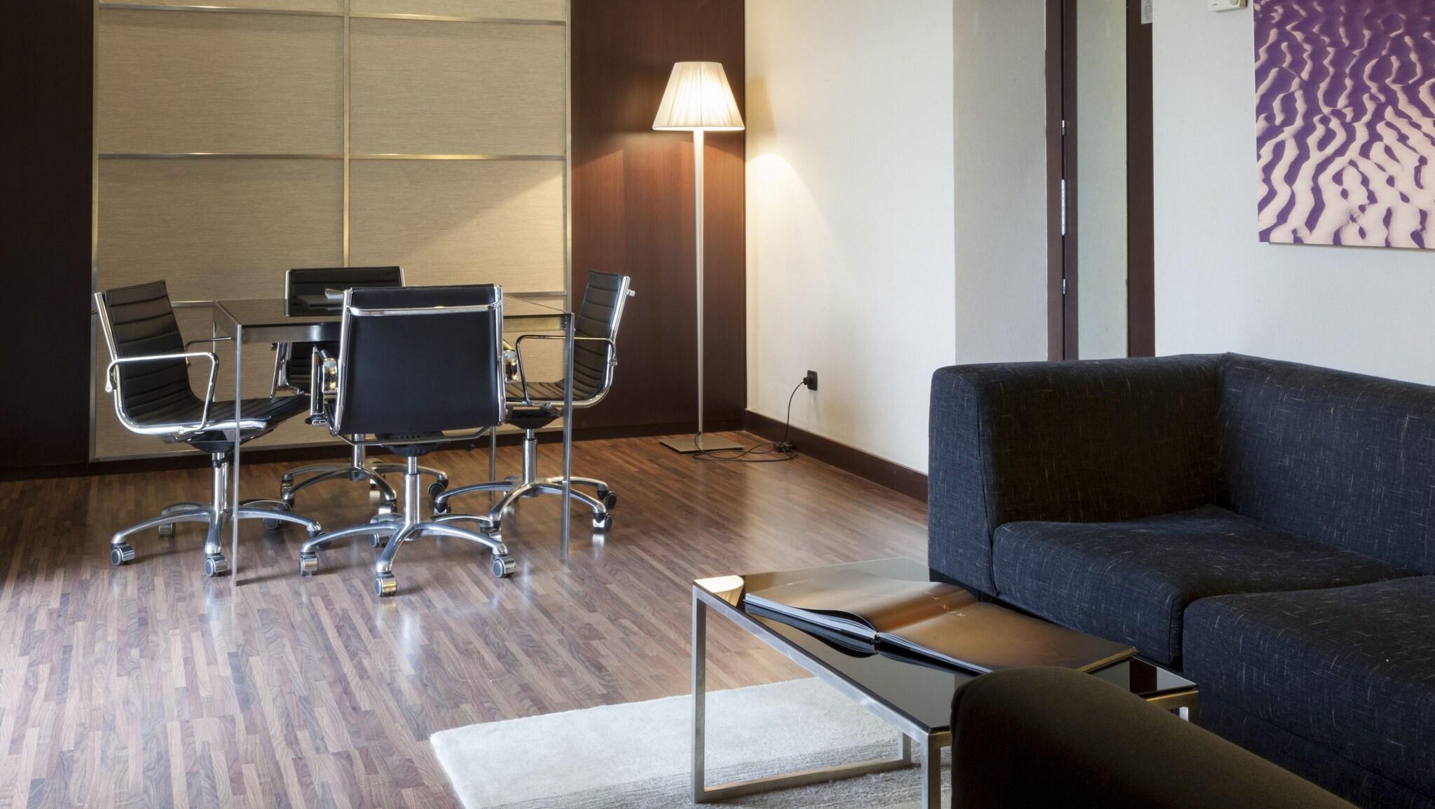 Junior Suite King Size Bed