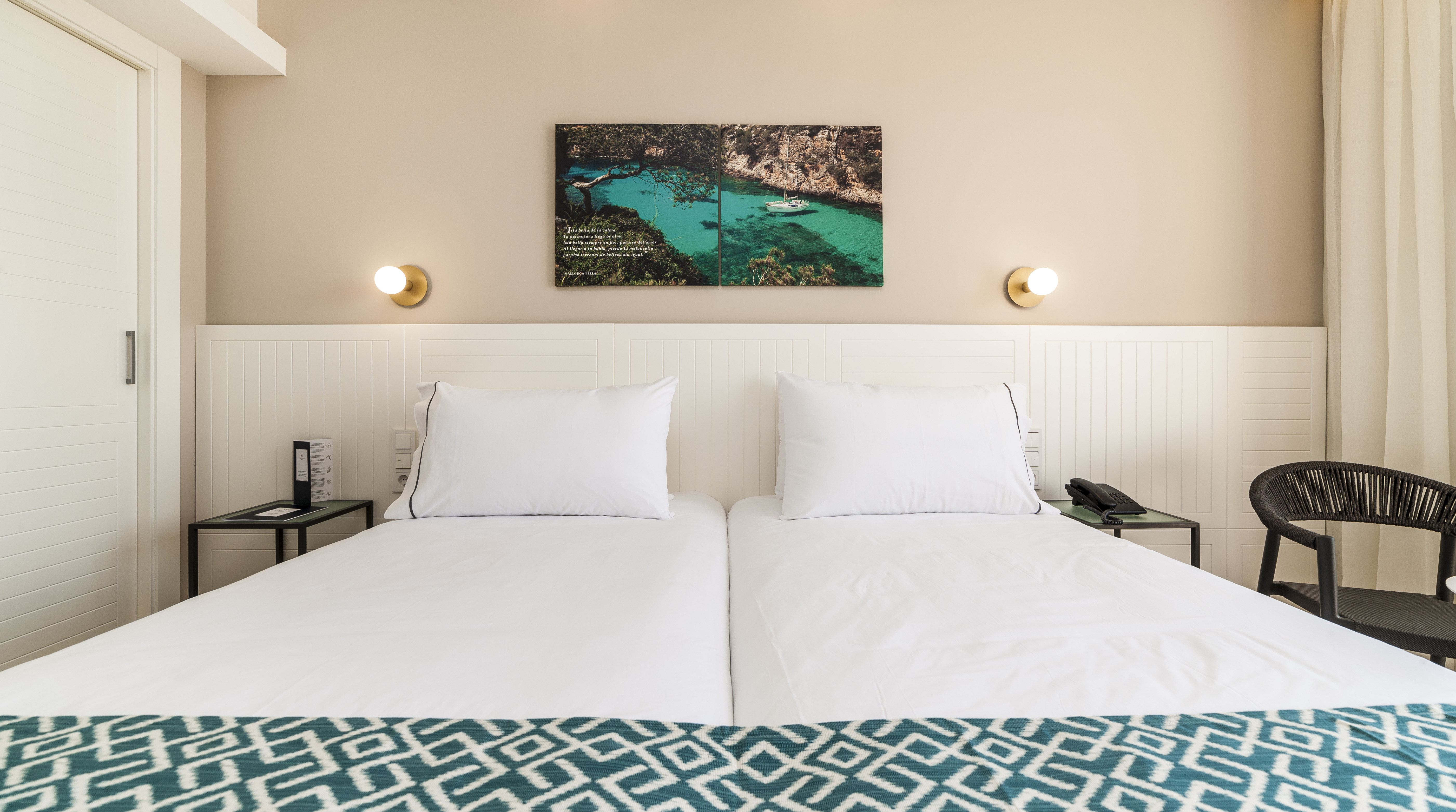 Double or Twin Standard