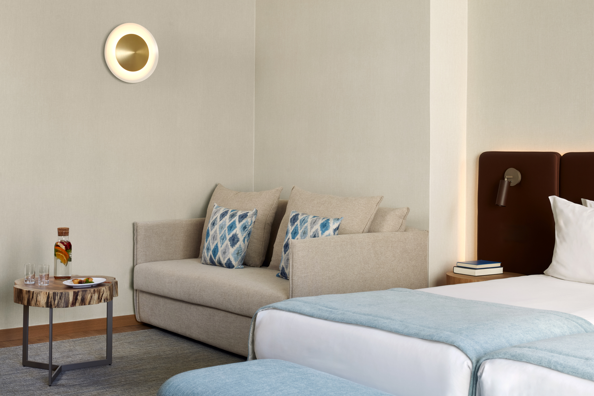 Double or Twin Superior Side Sea View