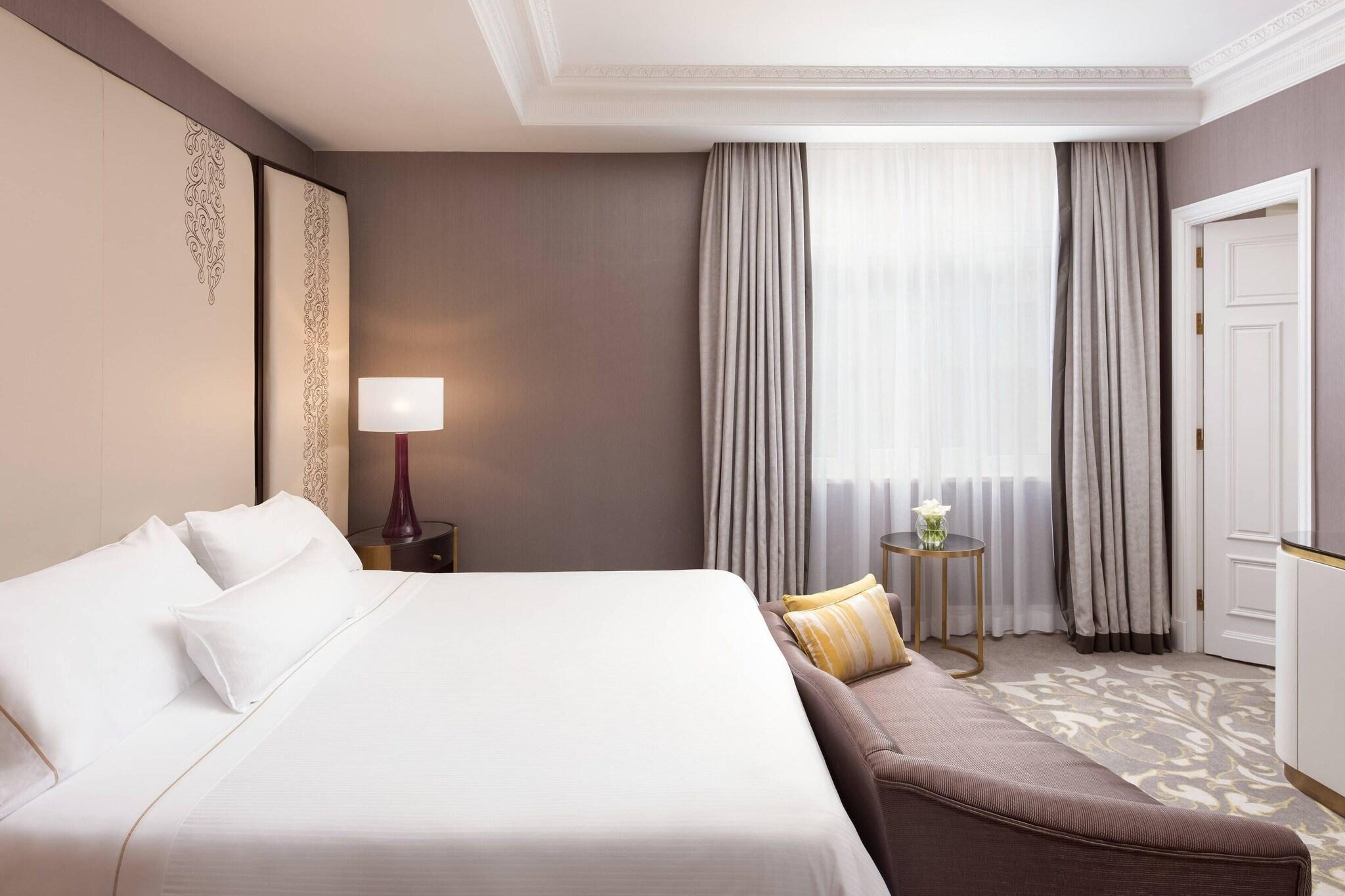 Suite Executive King Bed