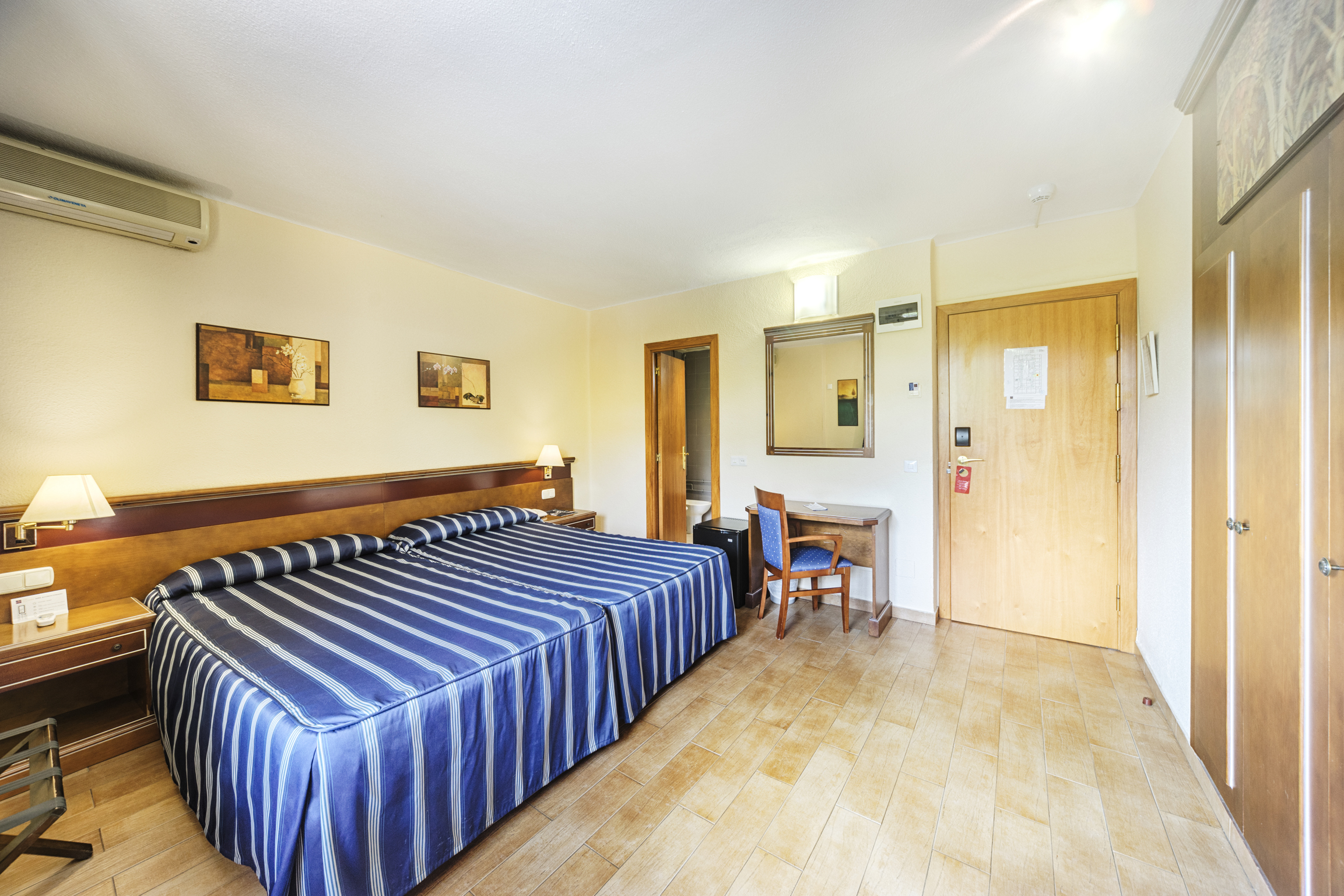 Double or Twin Standard