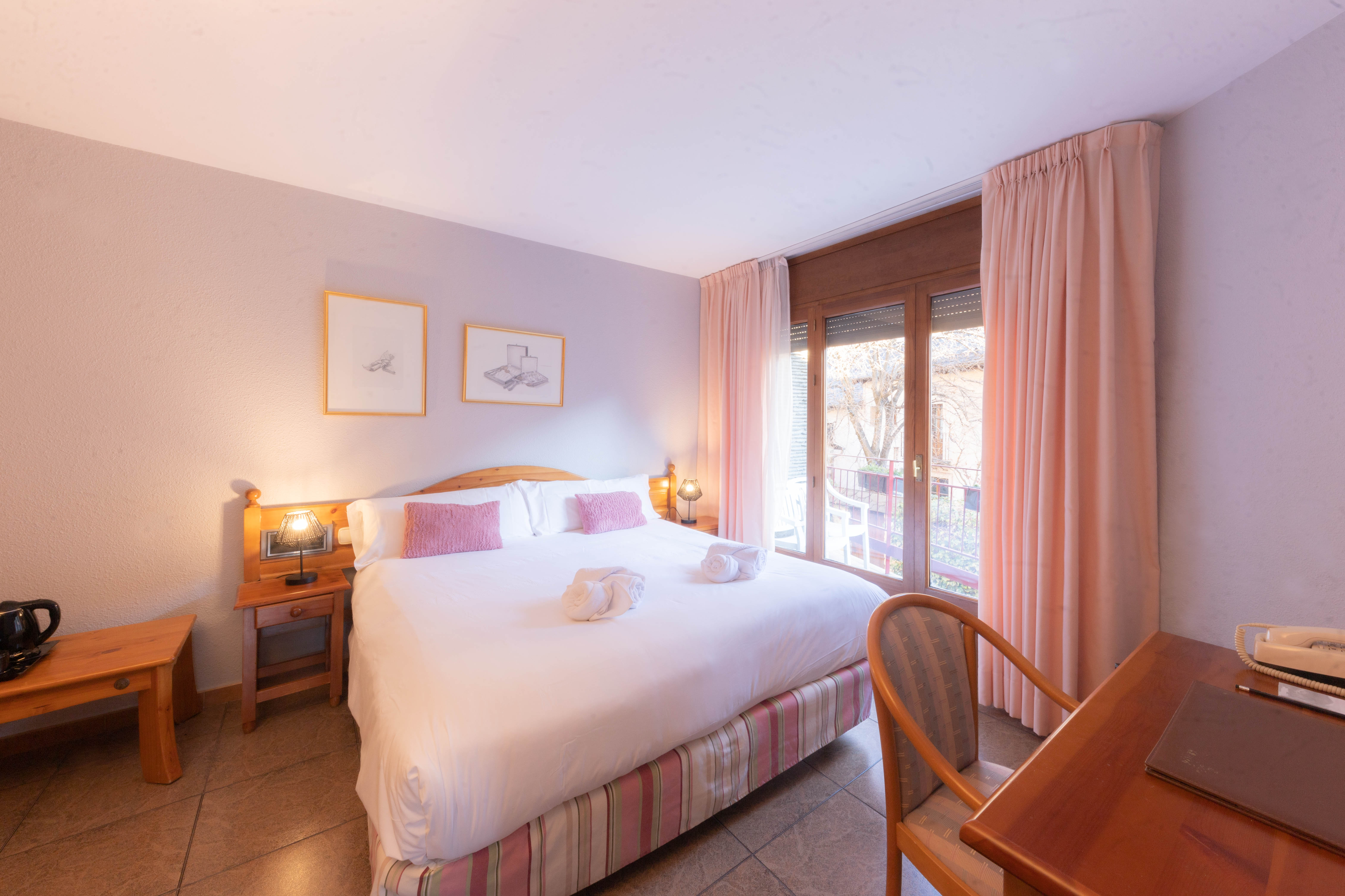 Family Room Capacity 5