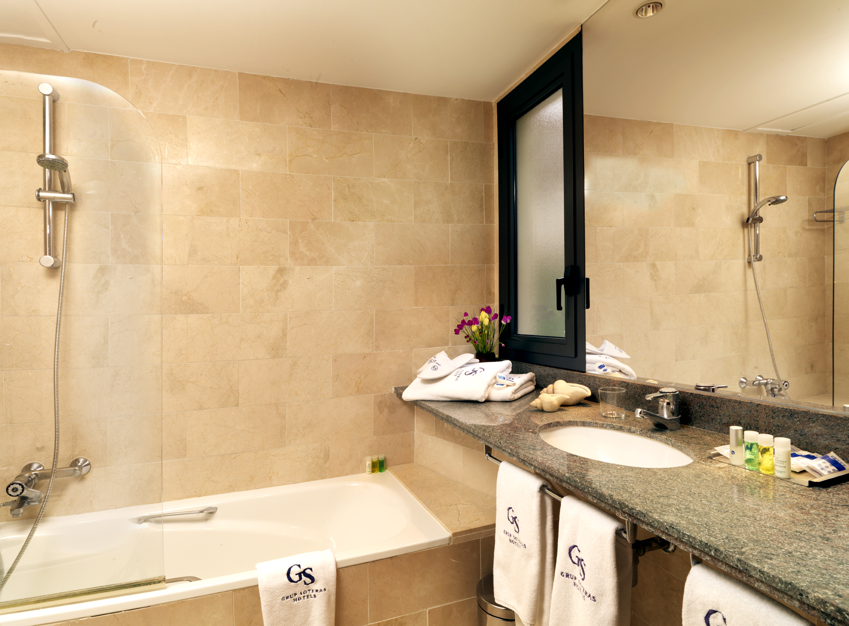 Double Single Classic