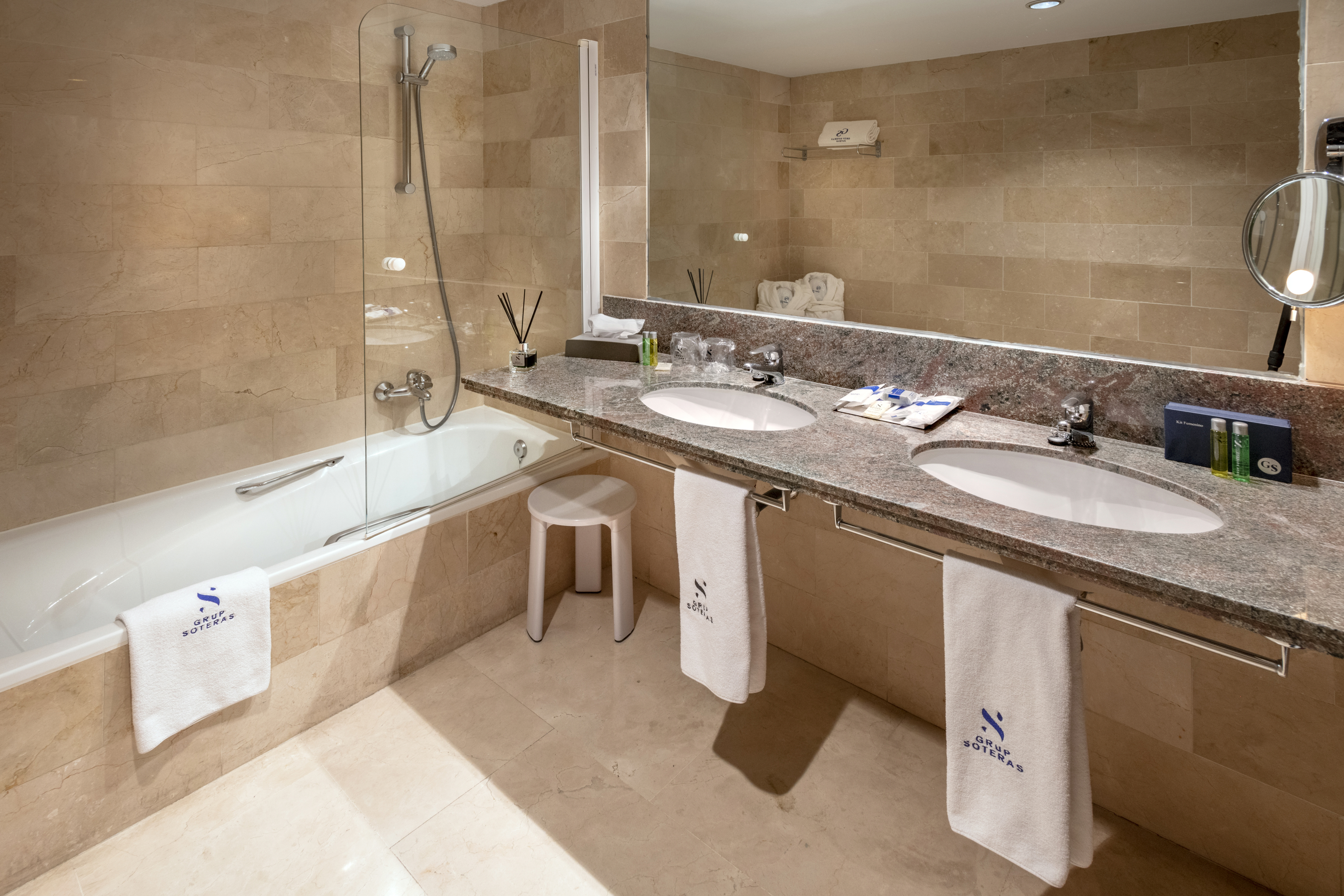 Double Single Premium