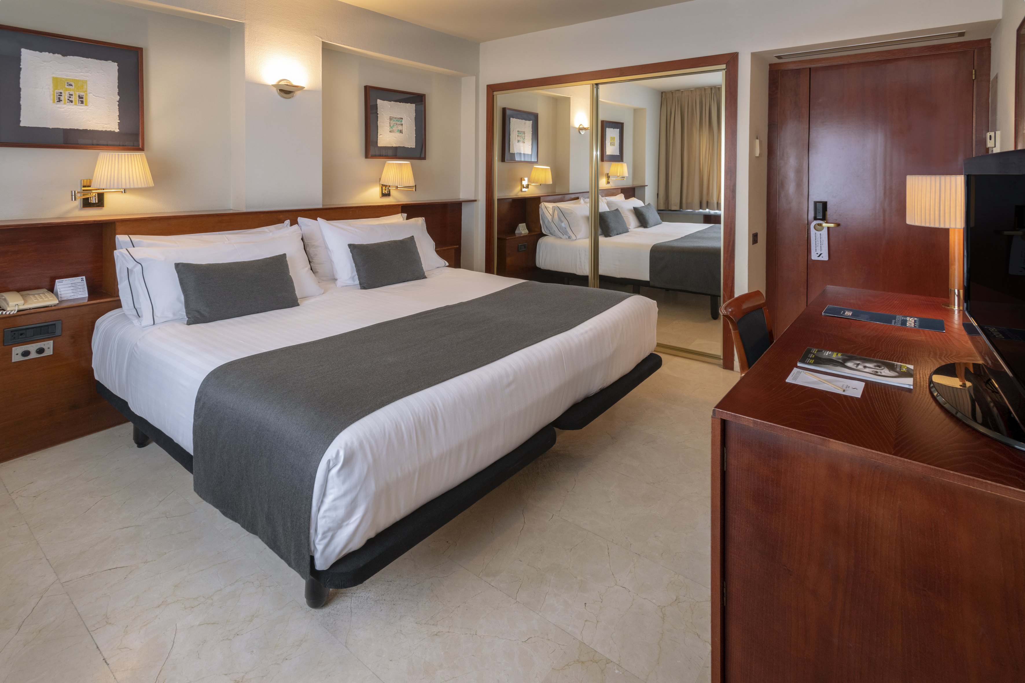 Double or Twin Executive