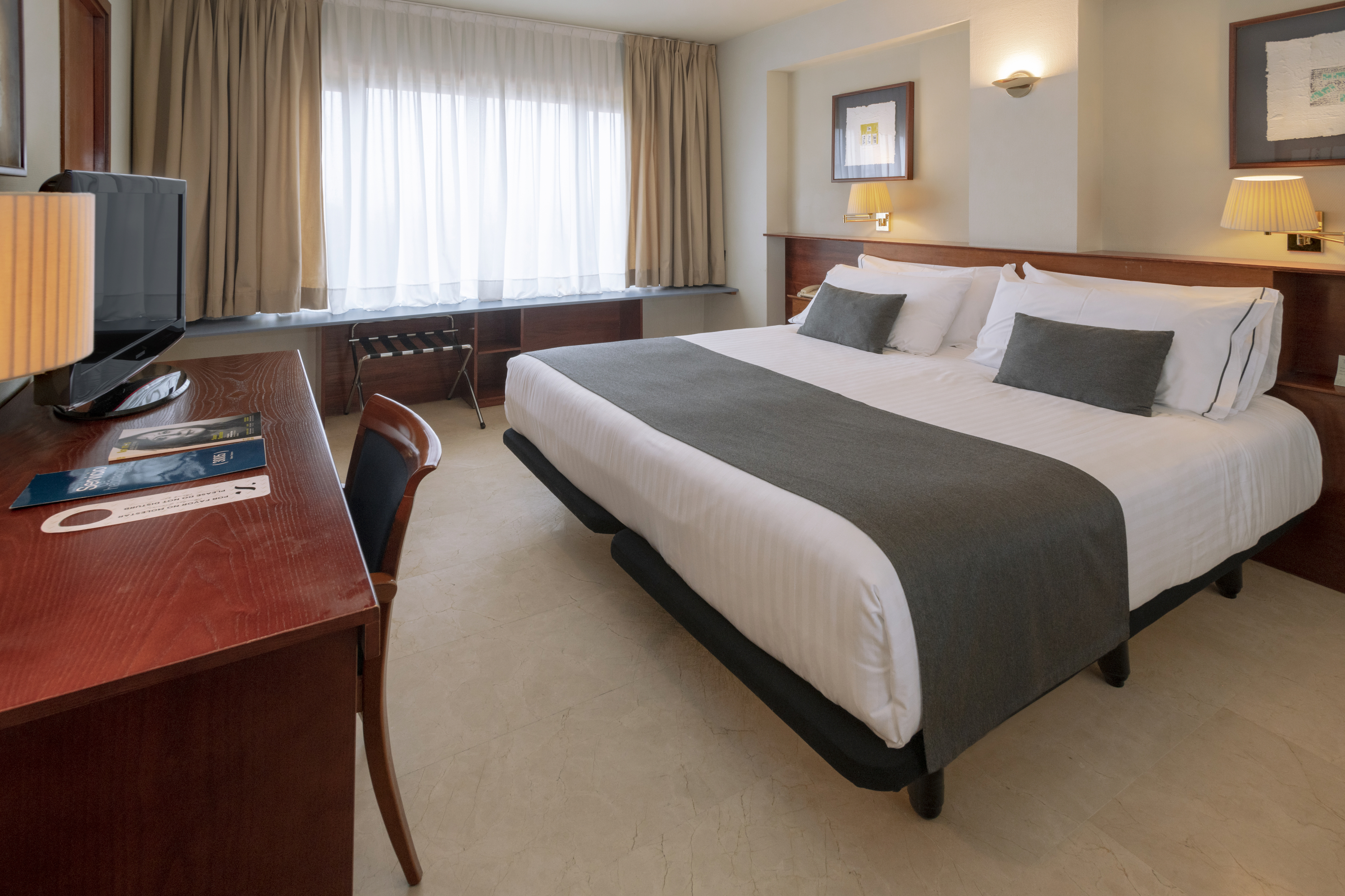 Double or Twin Executive