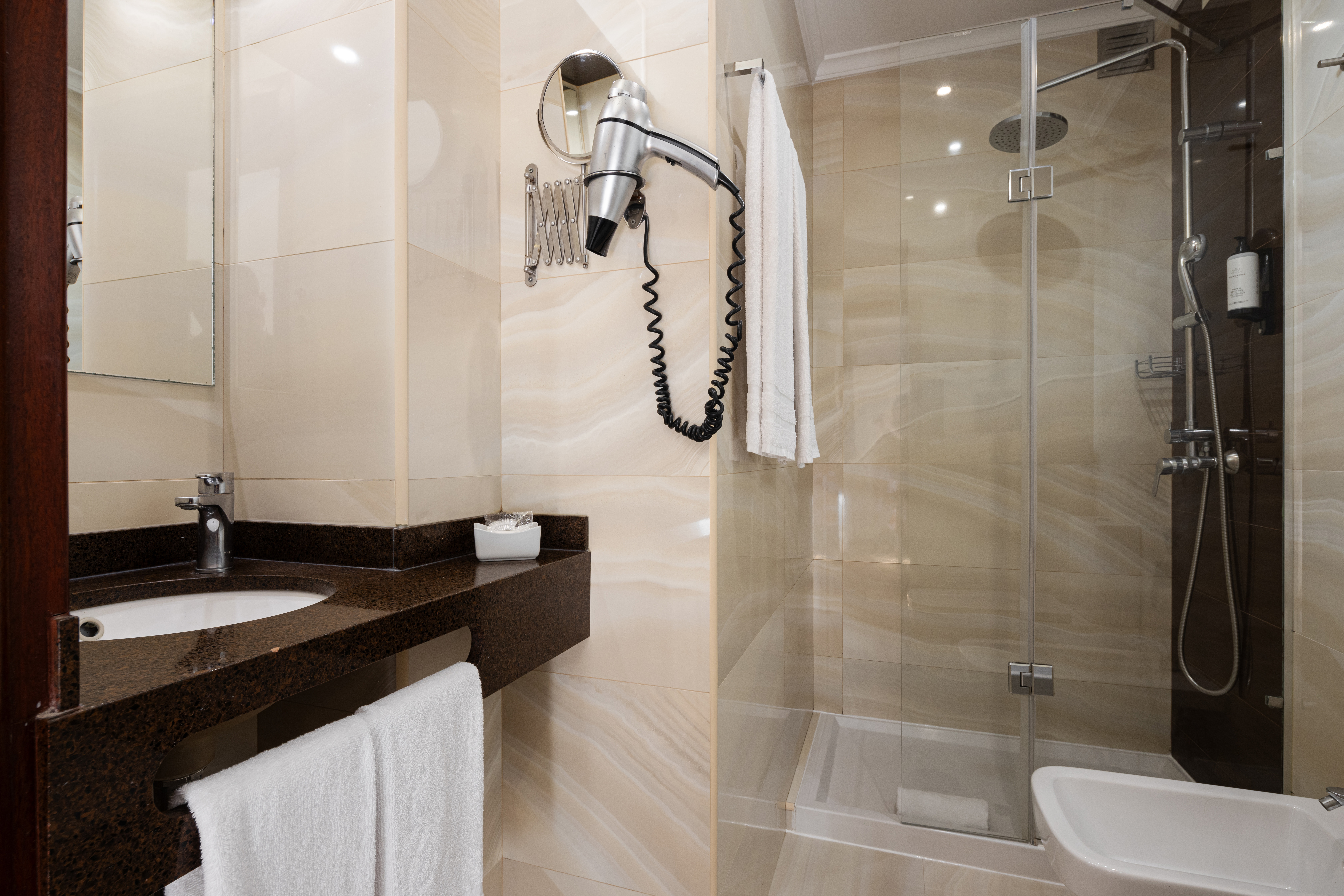 Double or Twin Standard