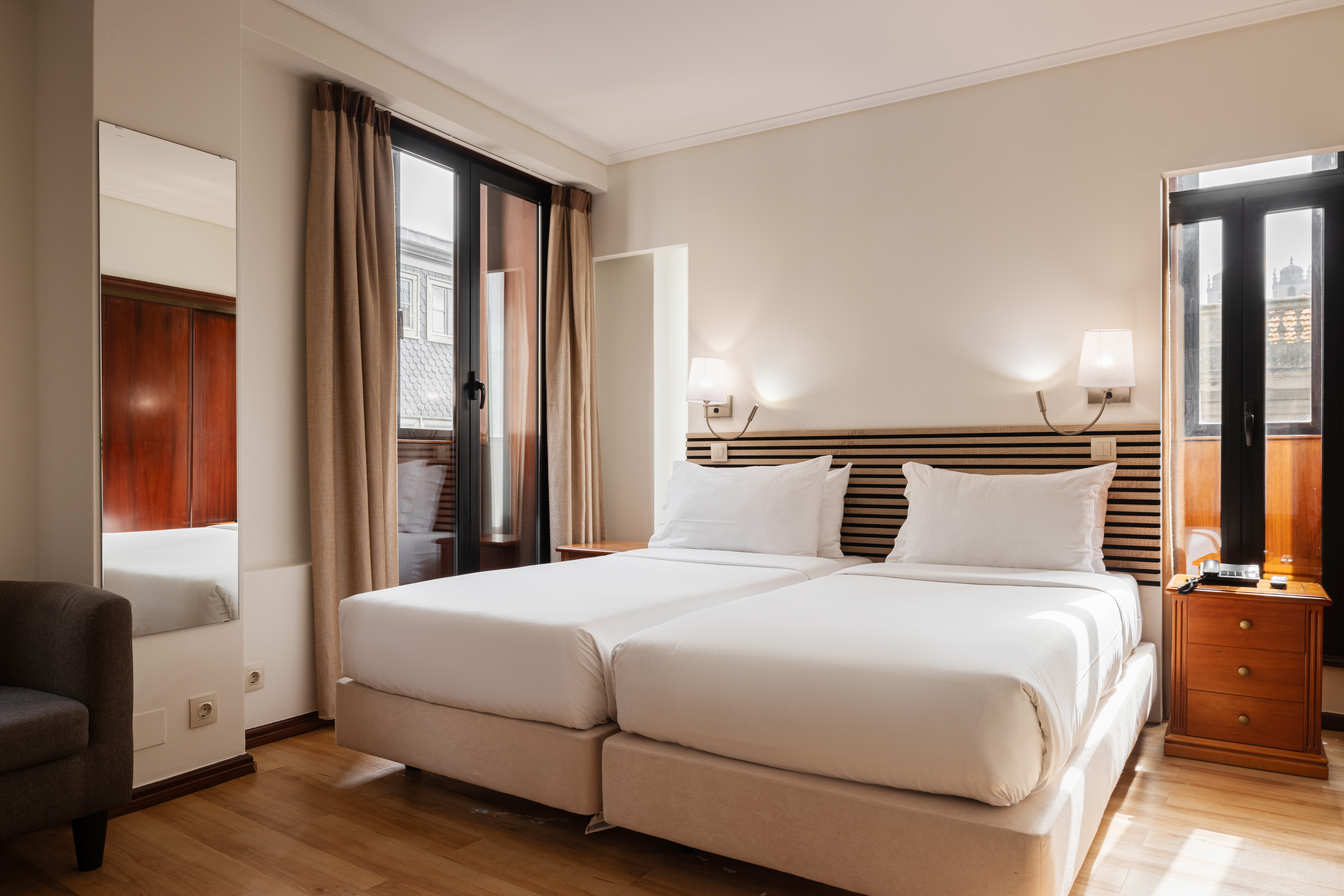 Double or Twin Standard