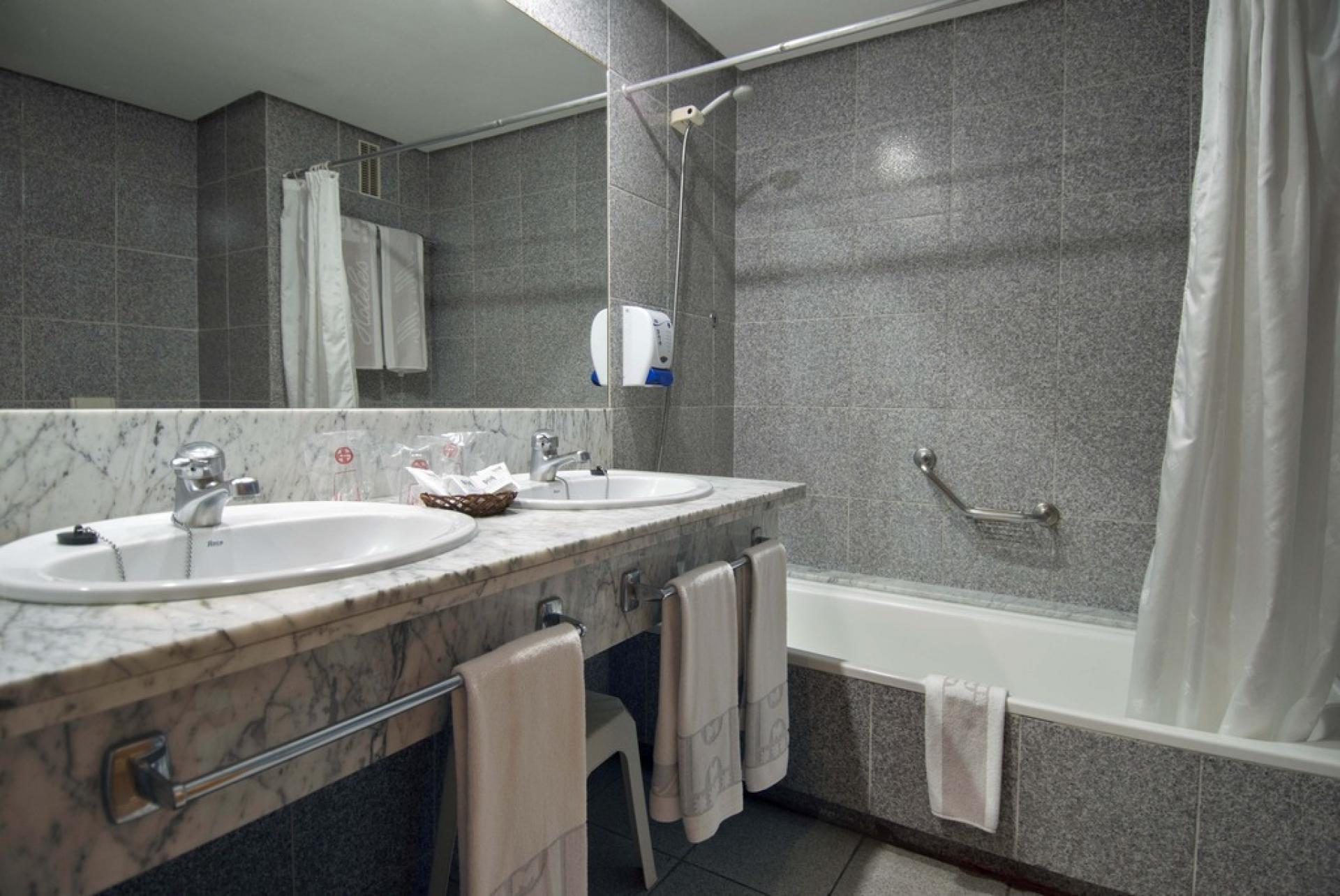 Triple Sea View Capacity 3