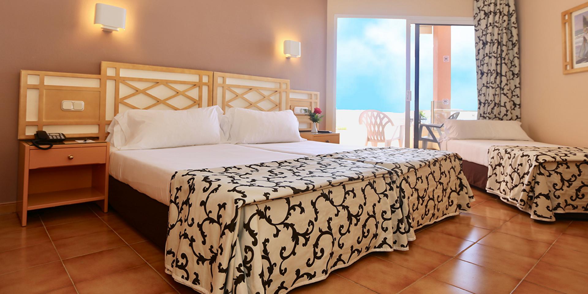 Triple Sea View Capacity 3