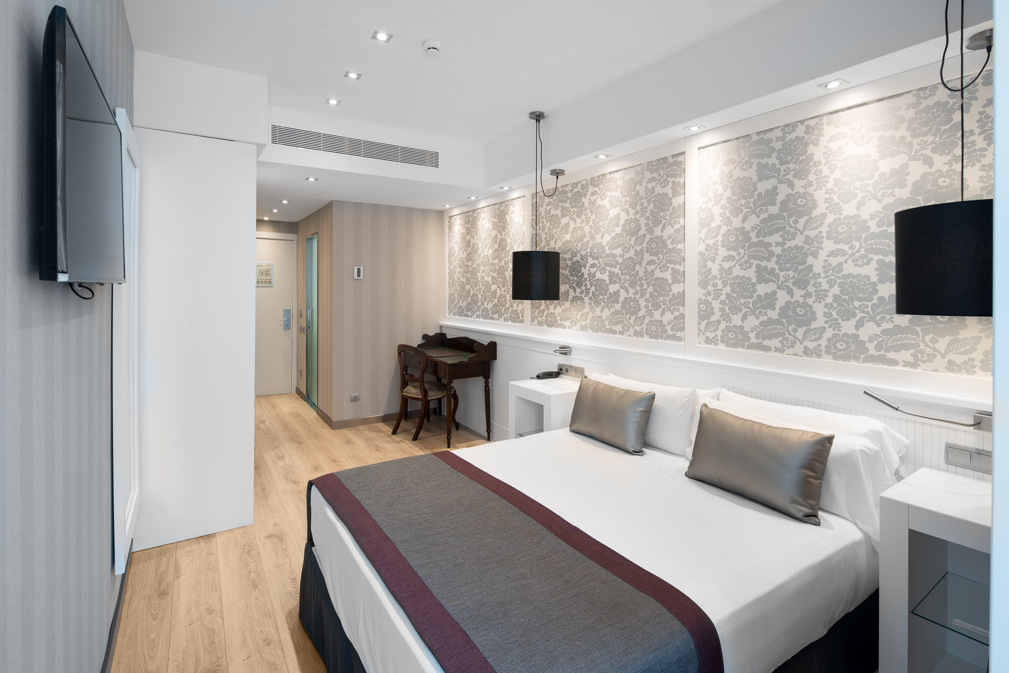 Double Single Superior