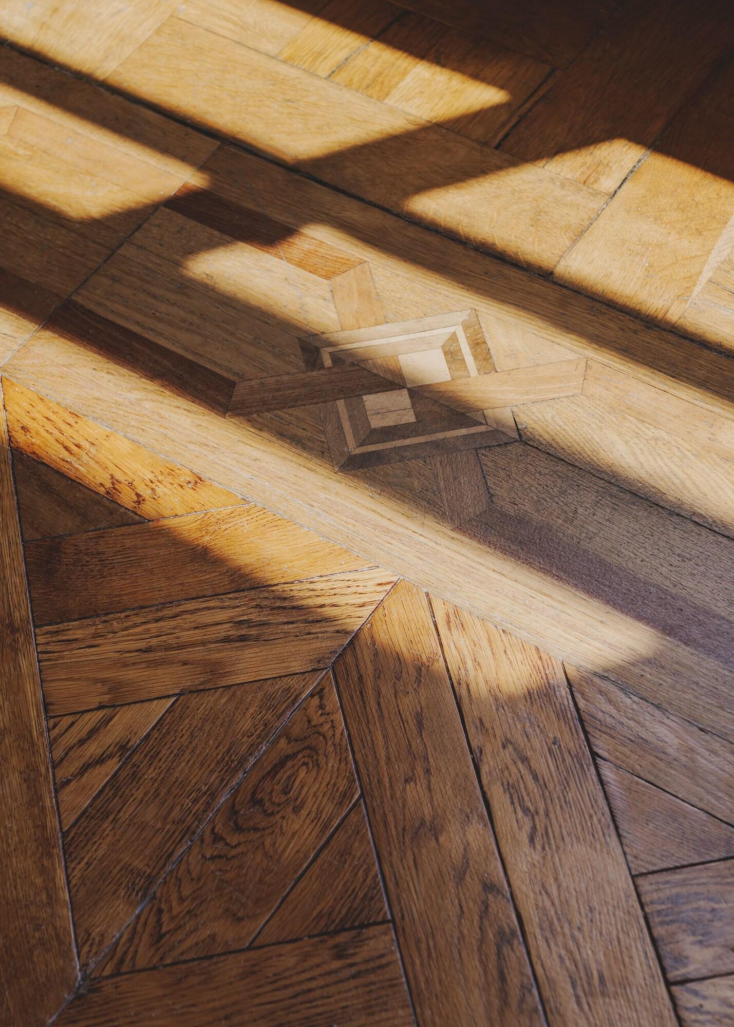 Studio King Size Bed