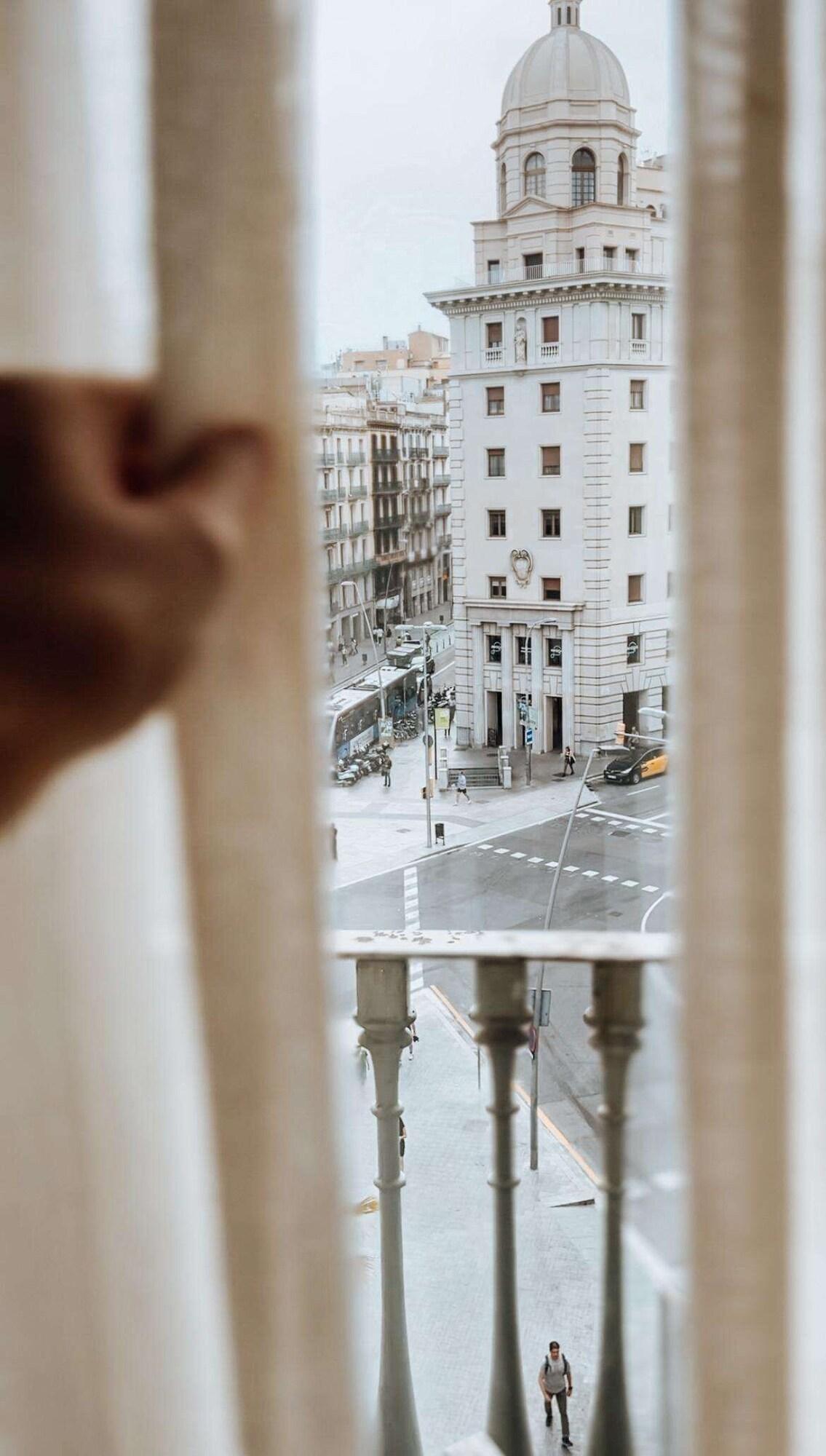 Single Superior City View