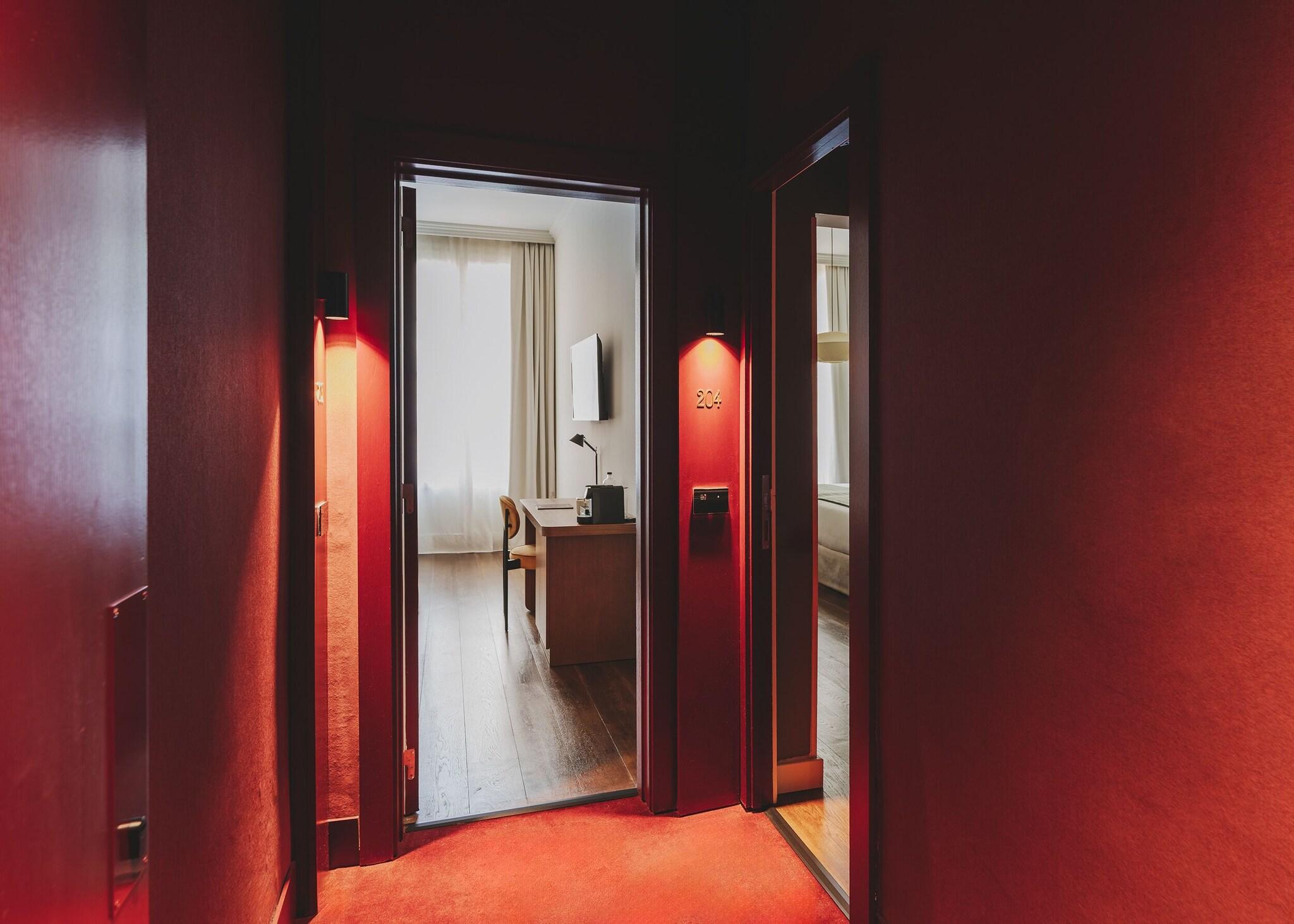 Family Room Connecting Room