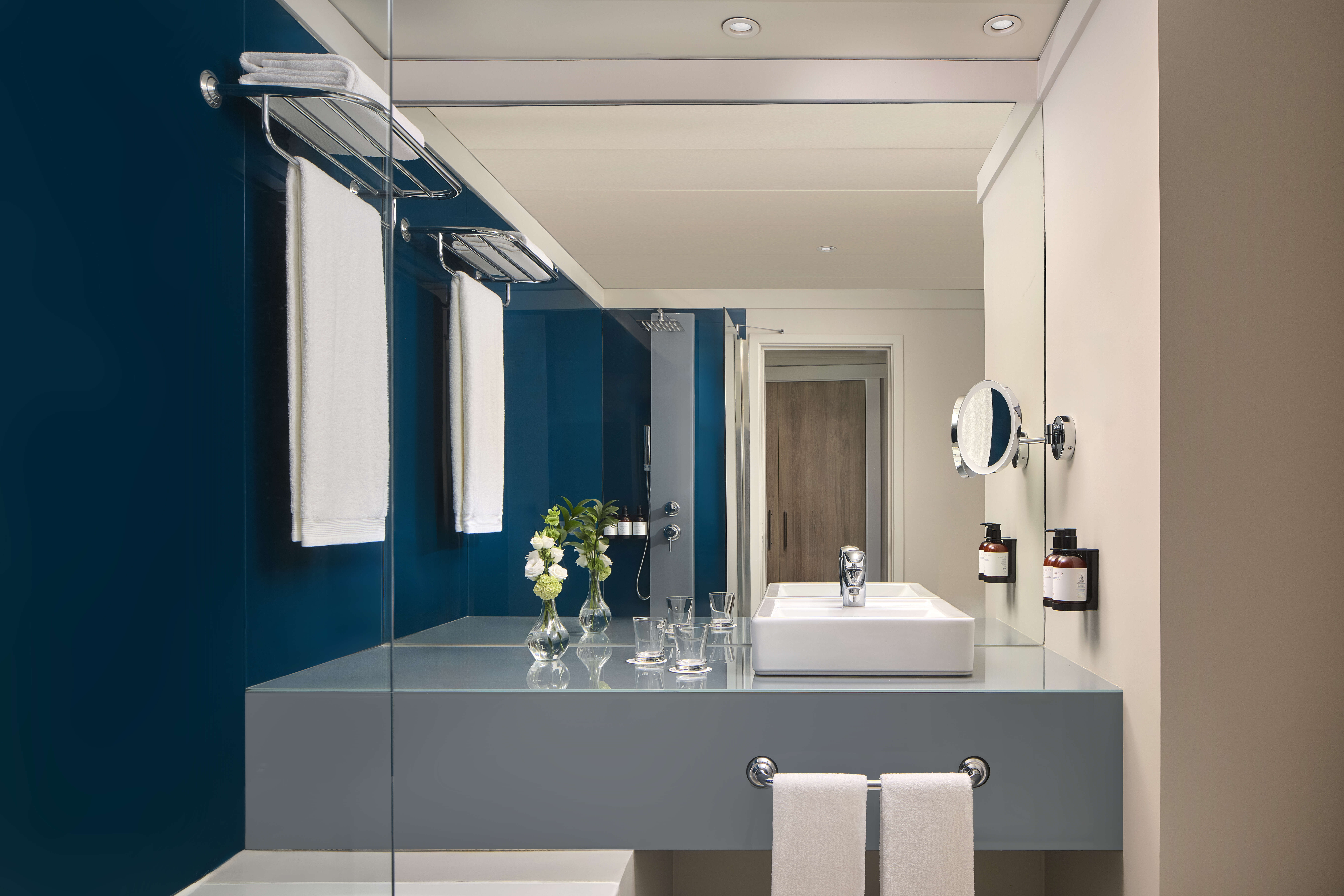 Double Deluxe with Views