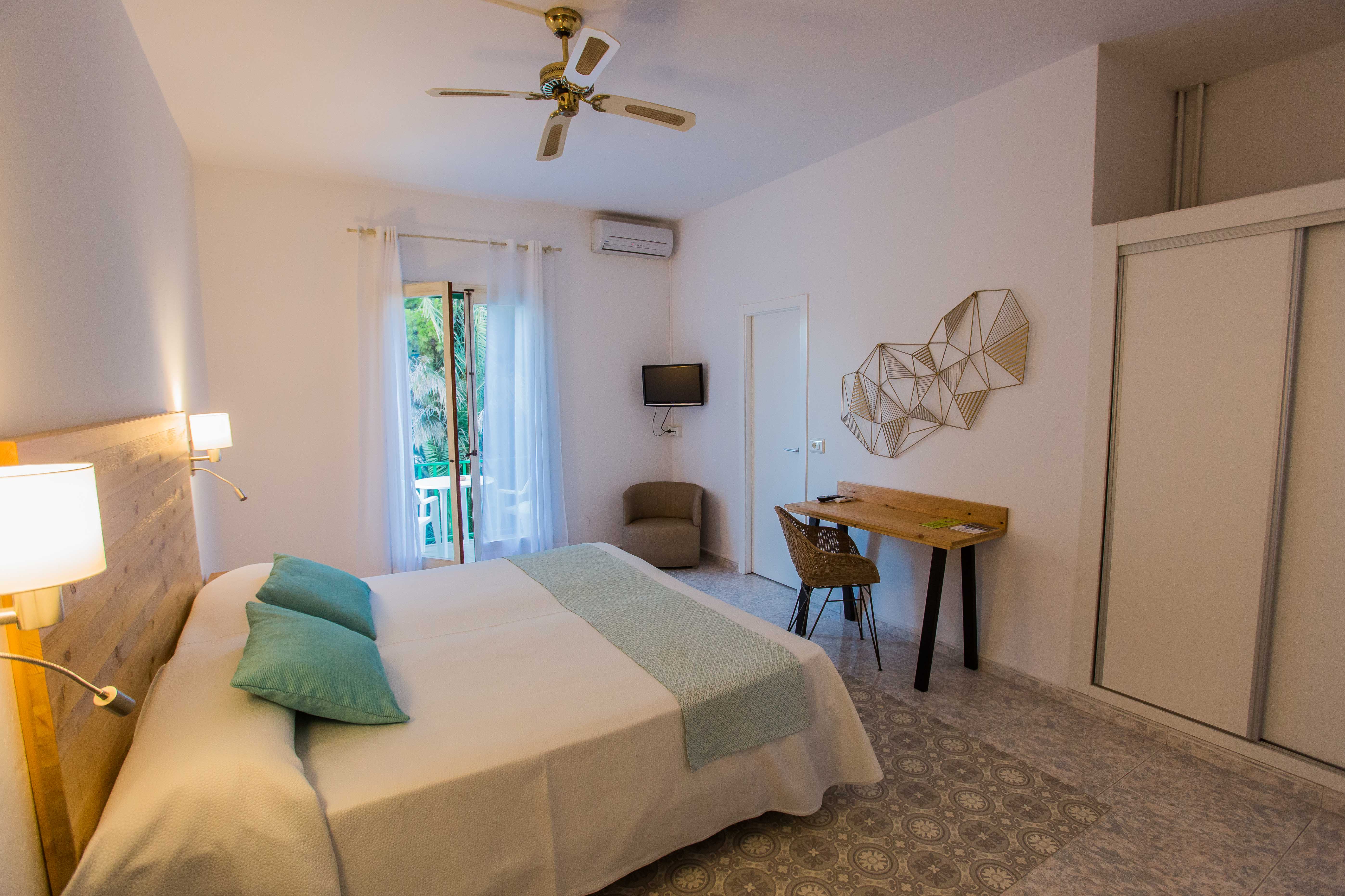 Double or Twin Sea View