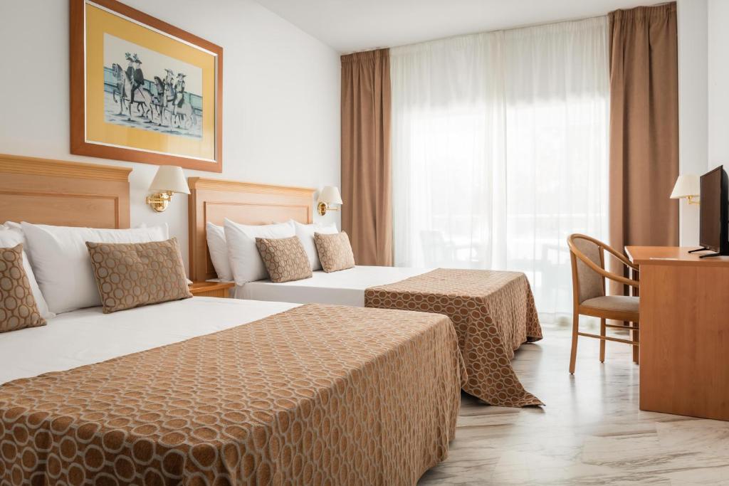 Double or Twin Standard