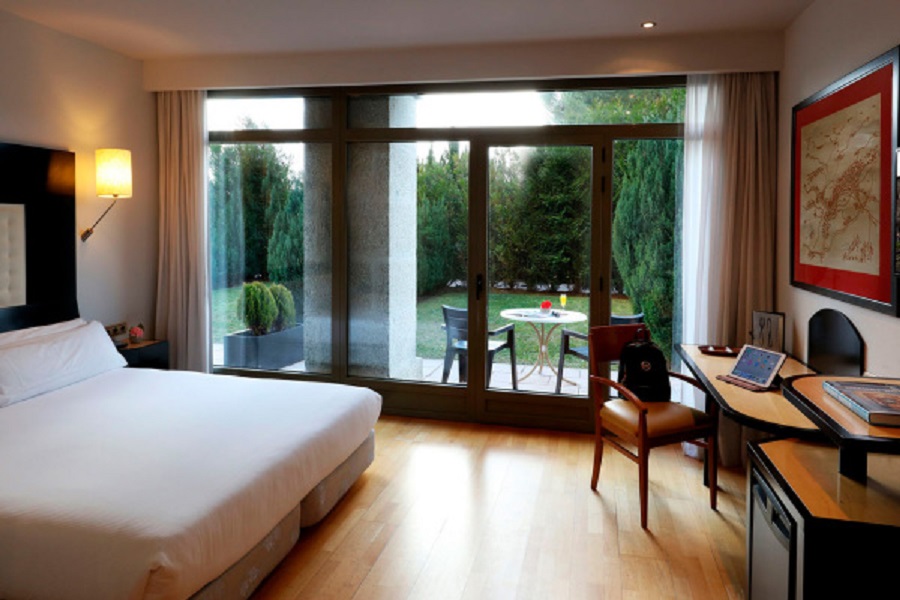 Double or Twin Deluxe