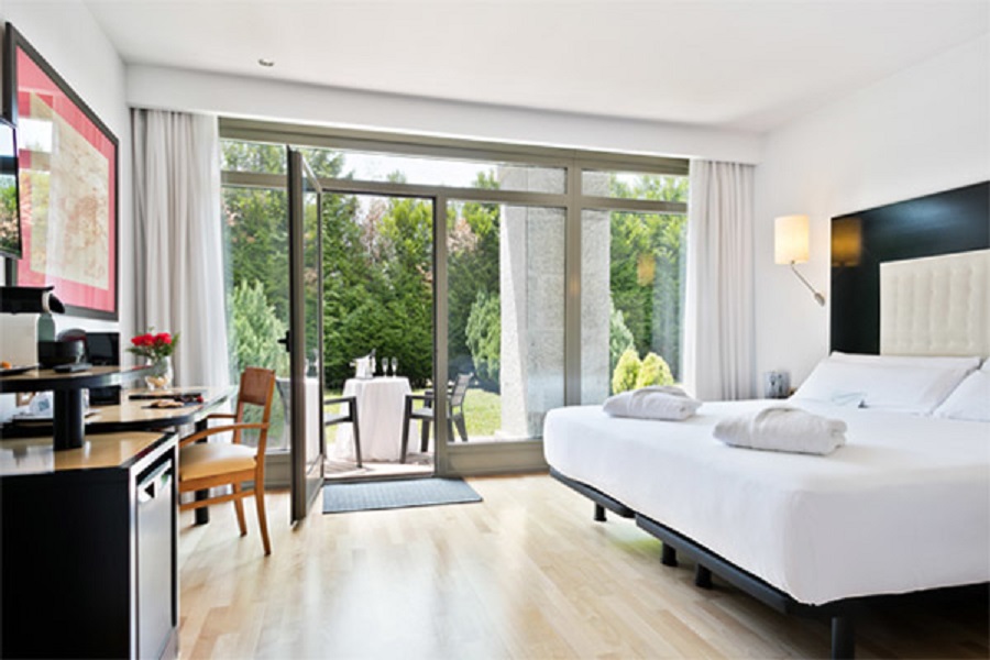 Double Single Premium