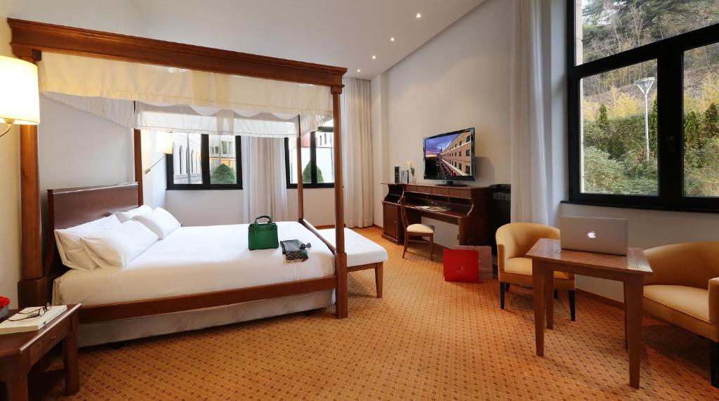 Junior Suite Standard