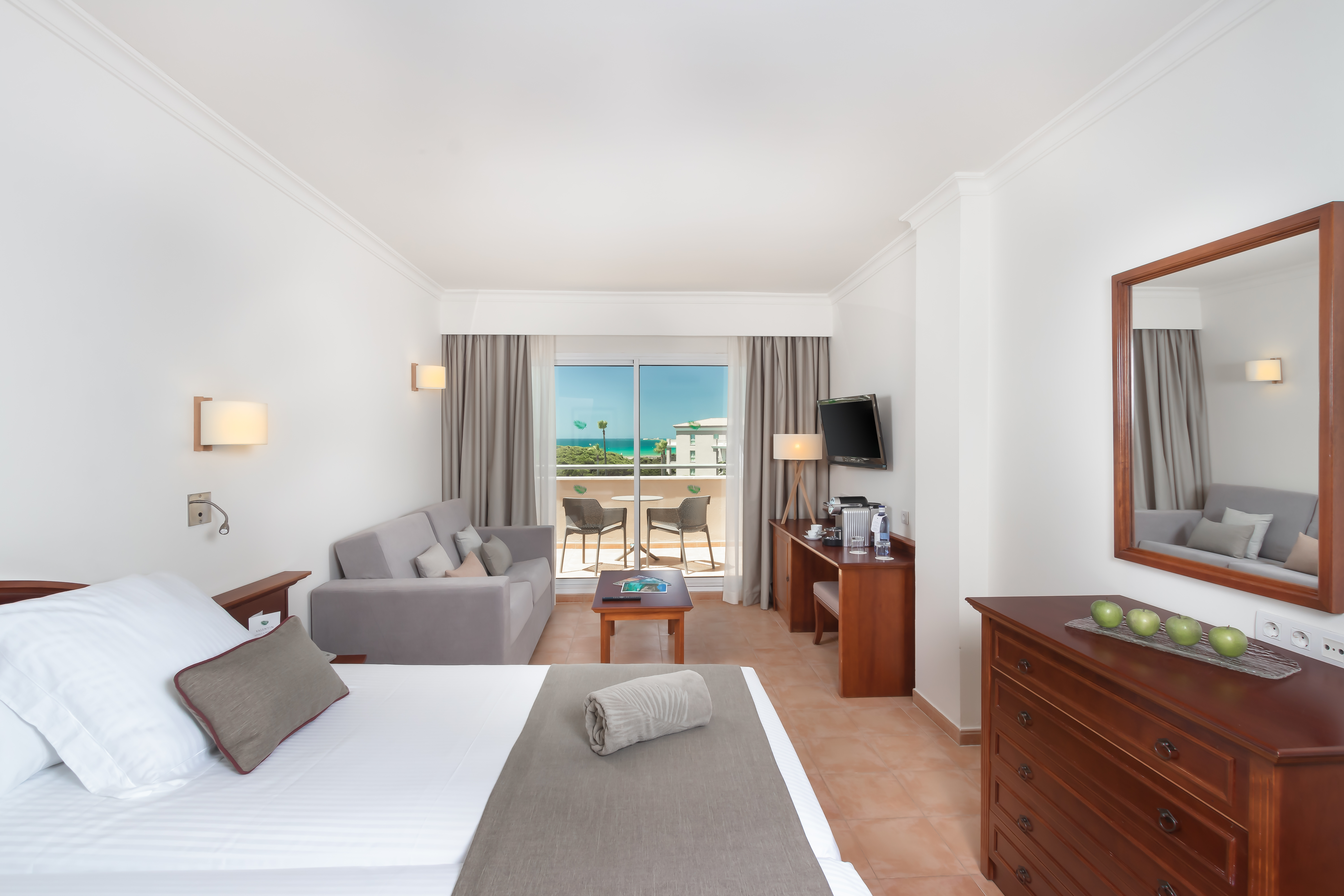 Double Superior Side Sea View