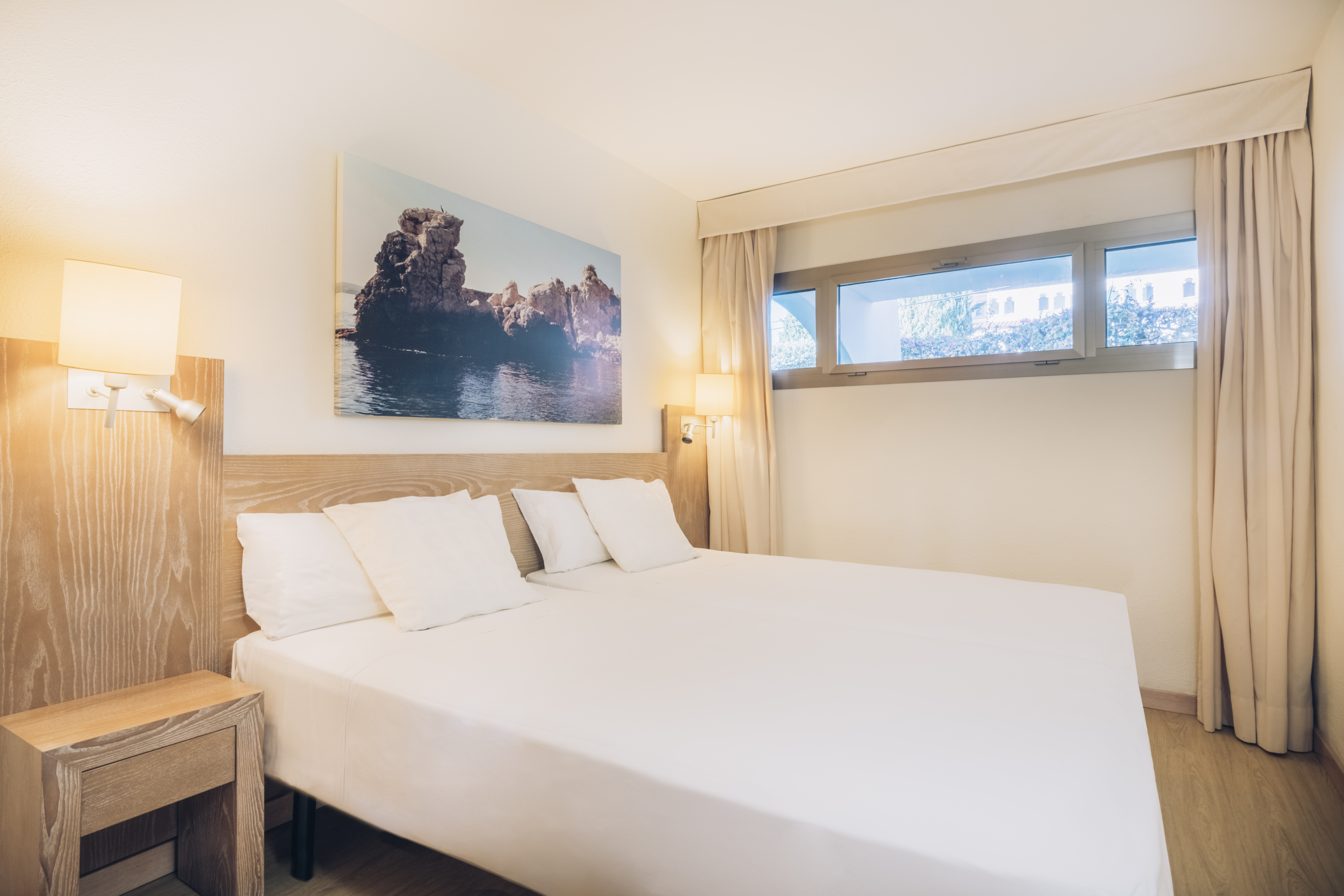 Family Room Garden View