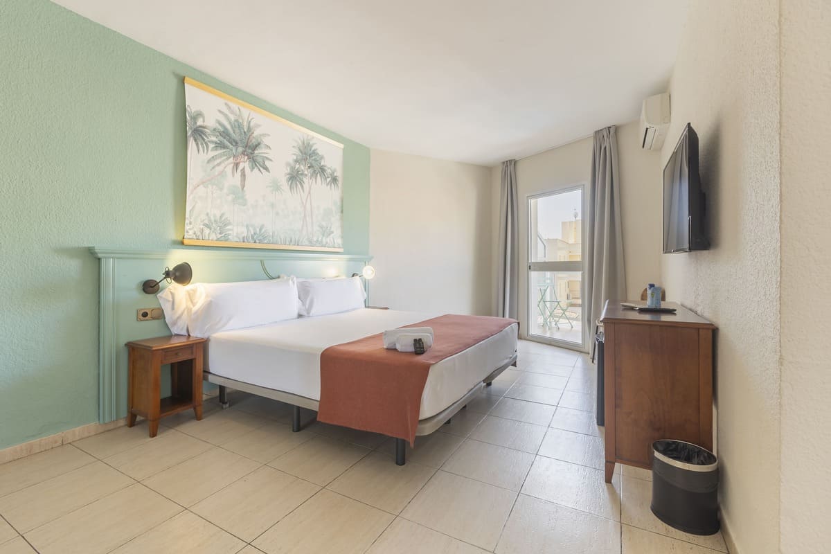 Family Room Standard