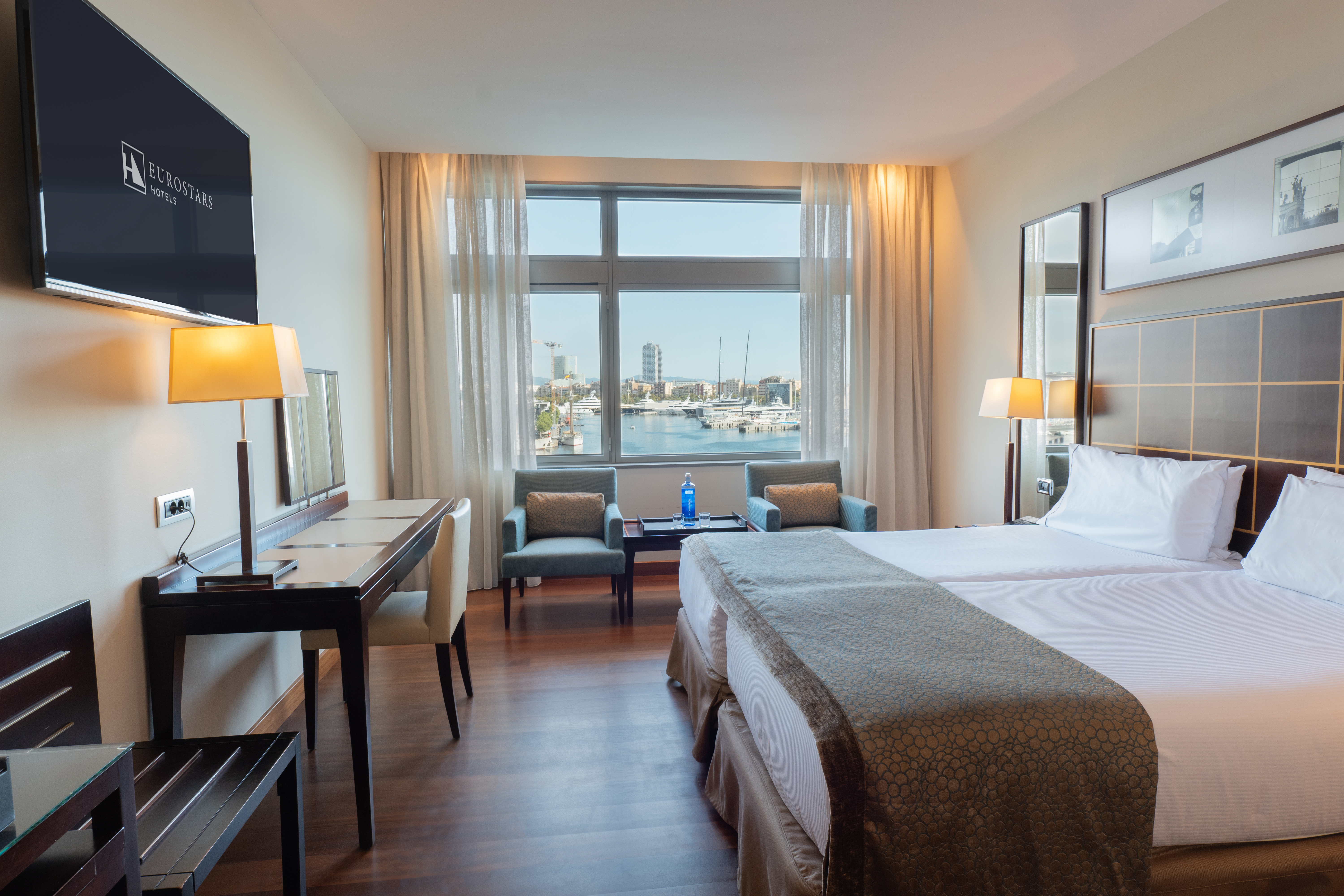 Double or Twin Superior Sea View