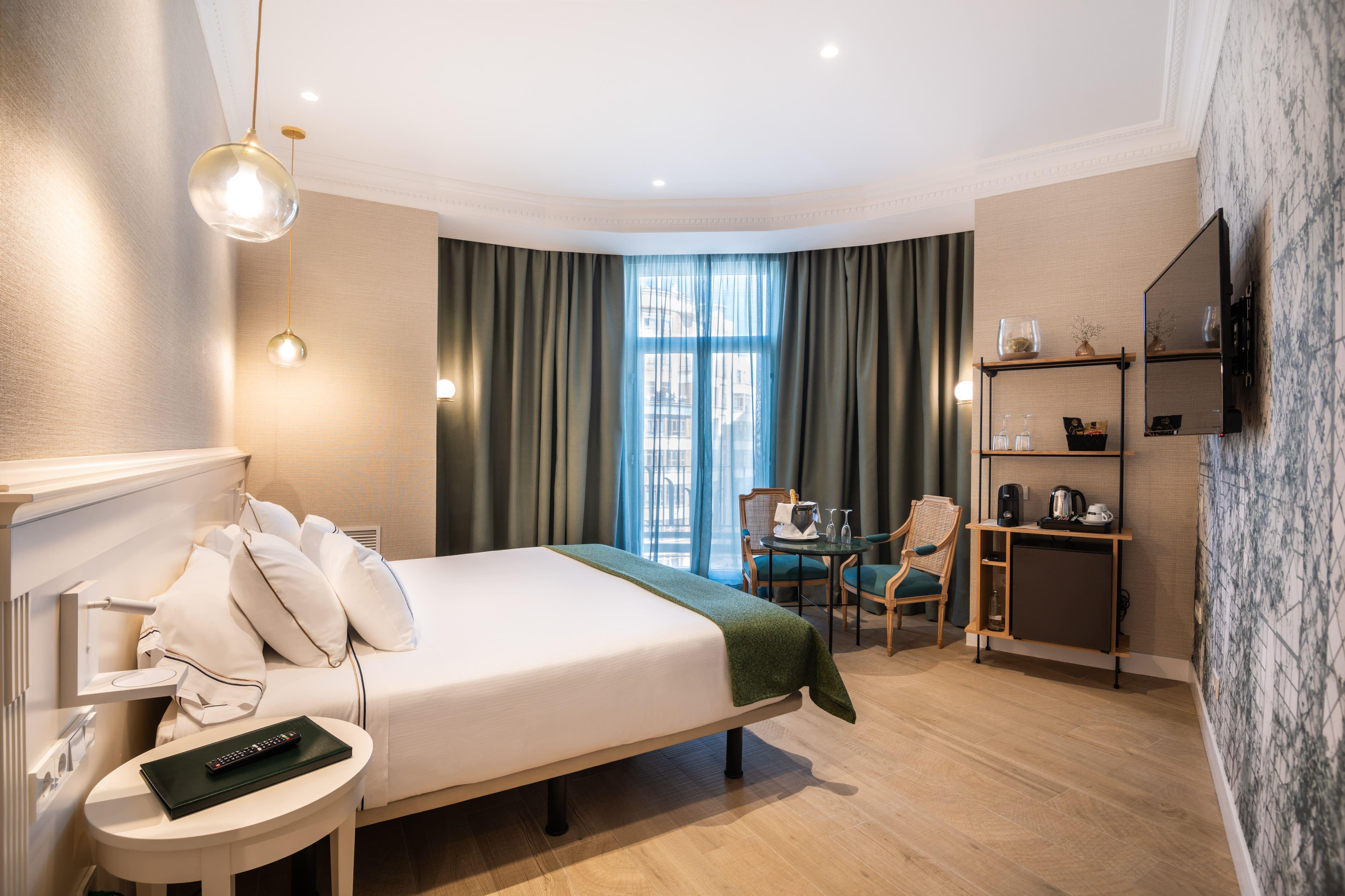 Double or Twin Connecting Room