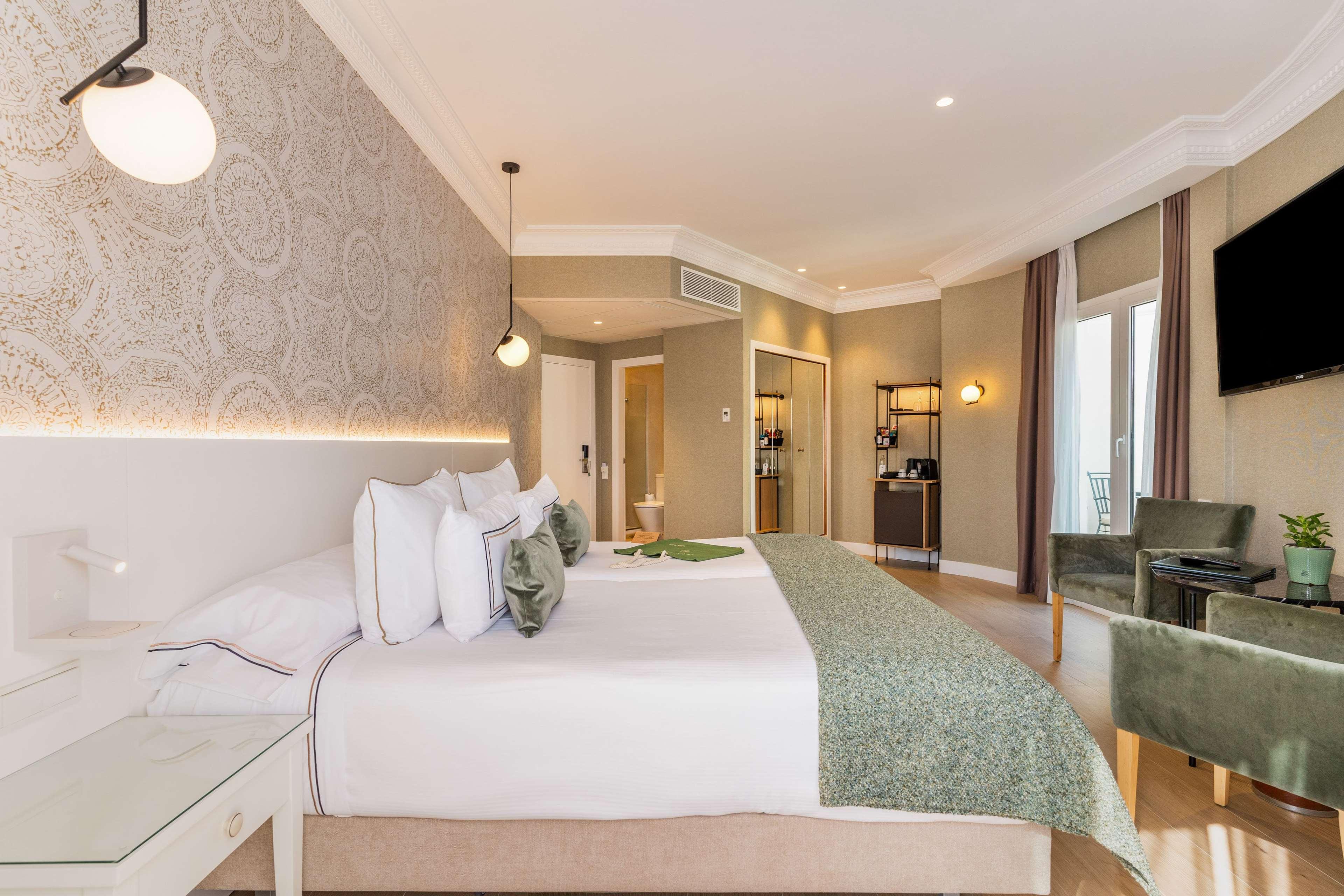 Room Premium with Views