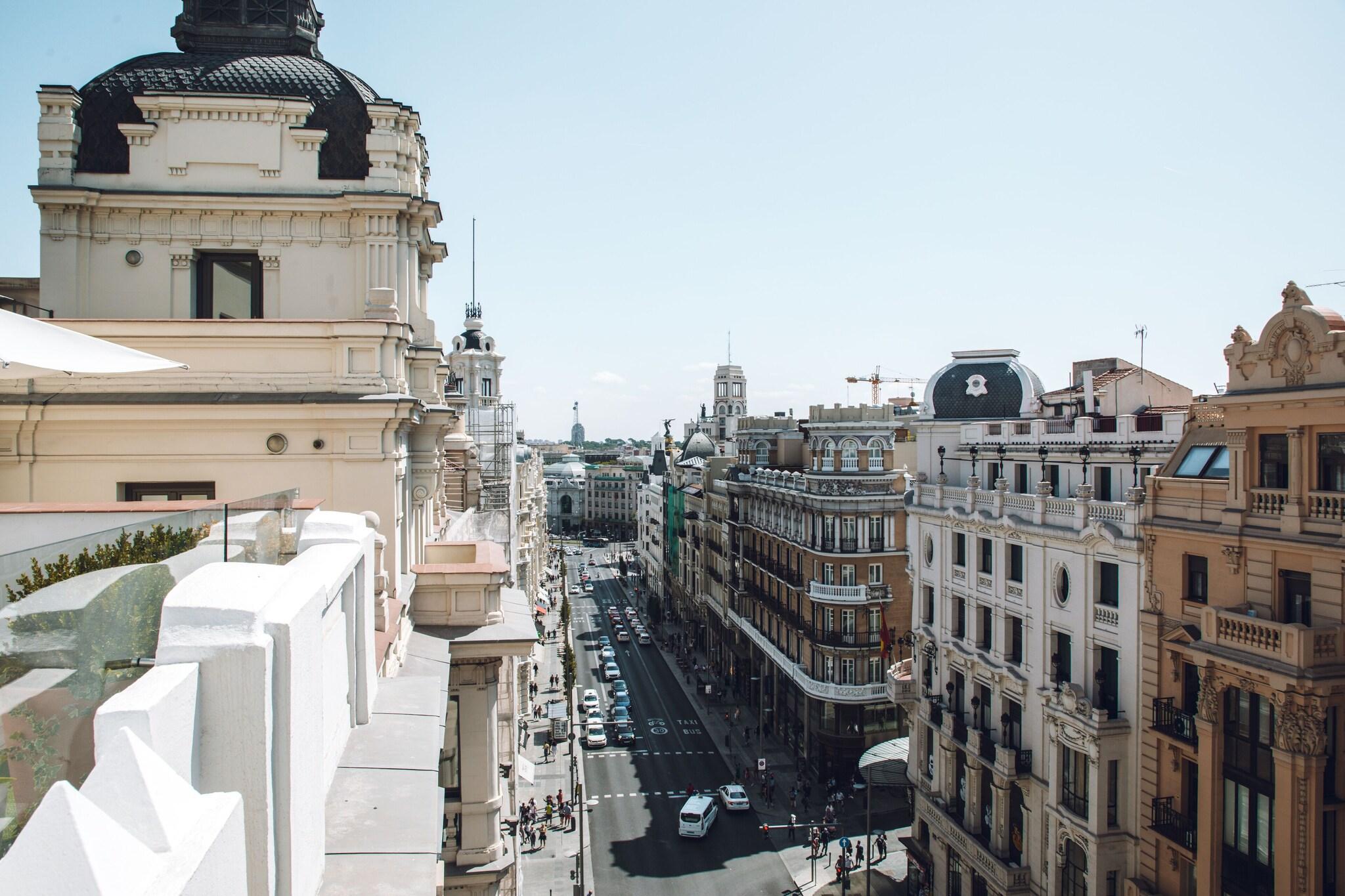 Junior Suite King Size Bed