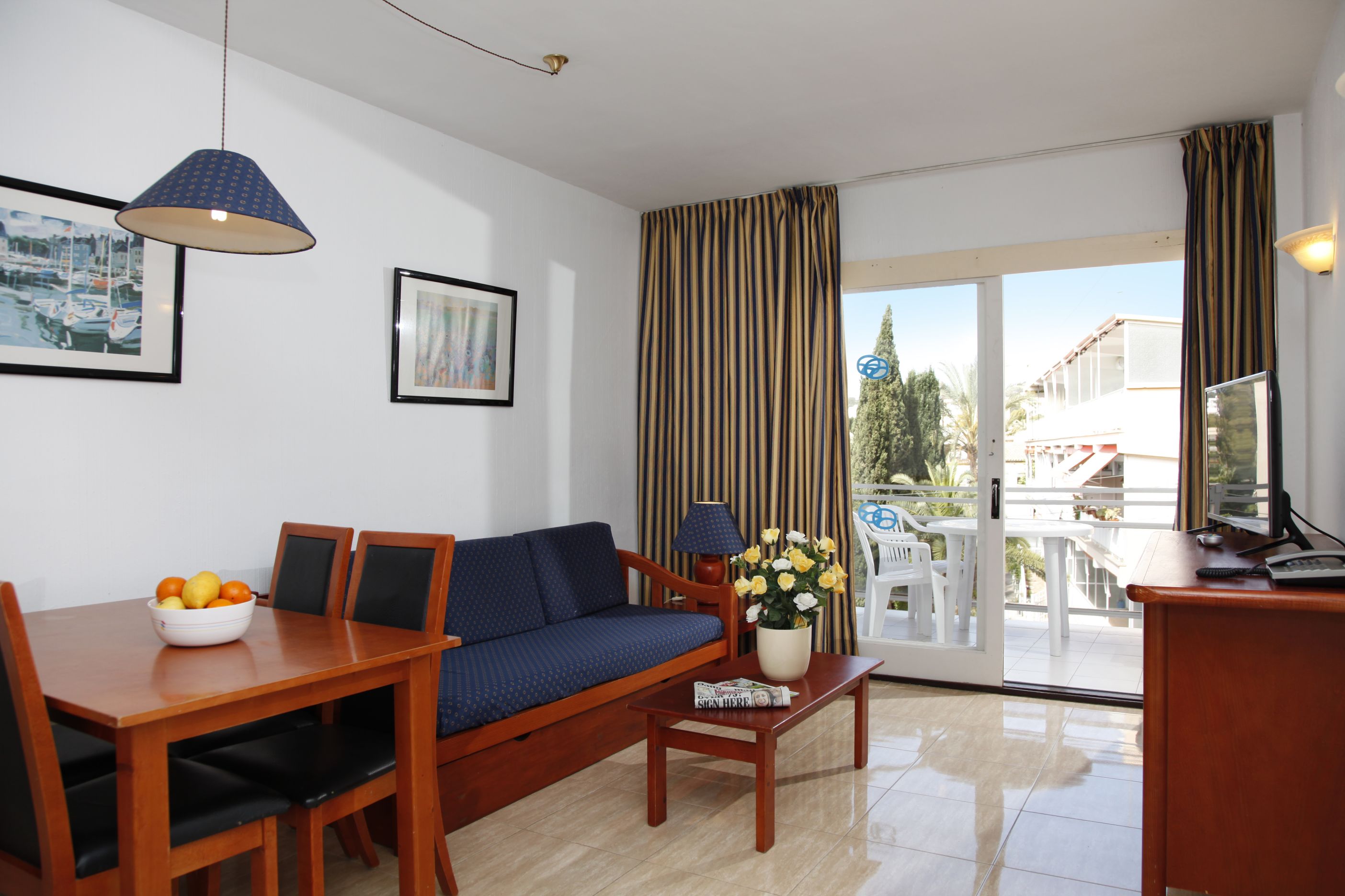 Apartment Capacity 4 One Bedroom