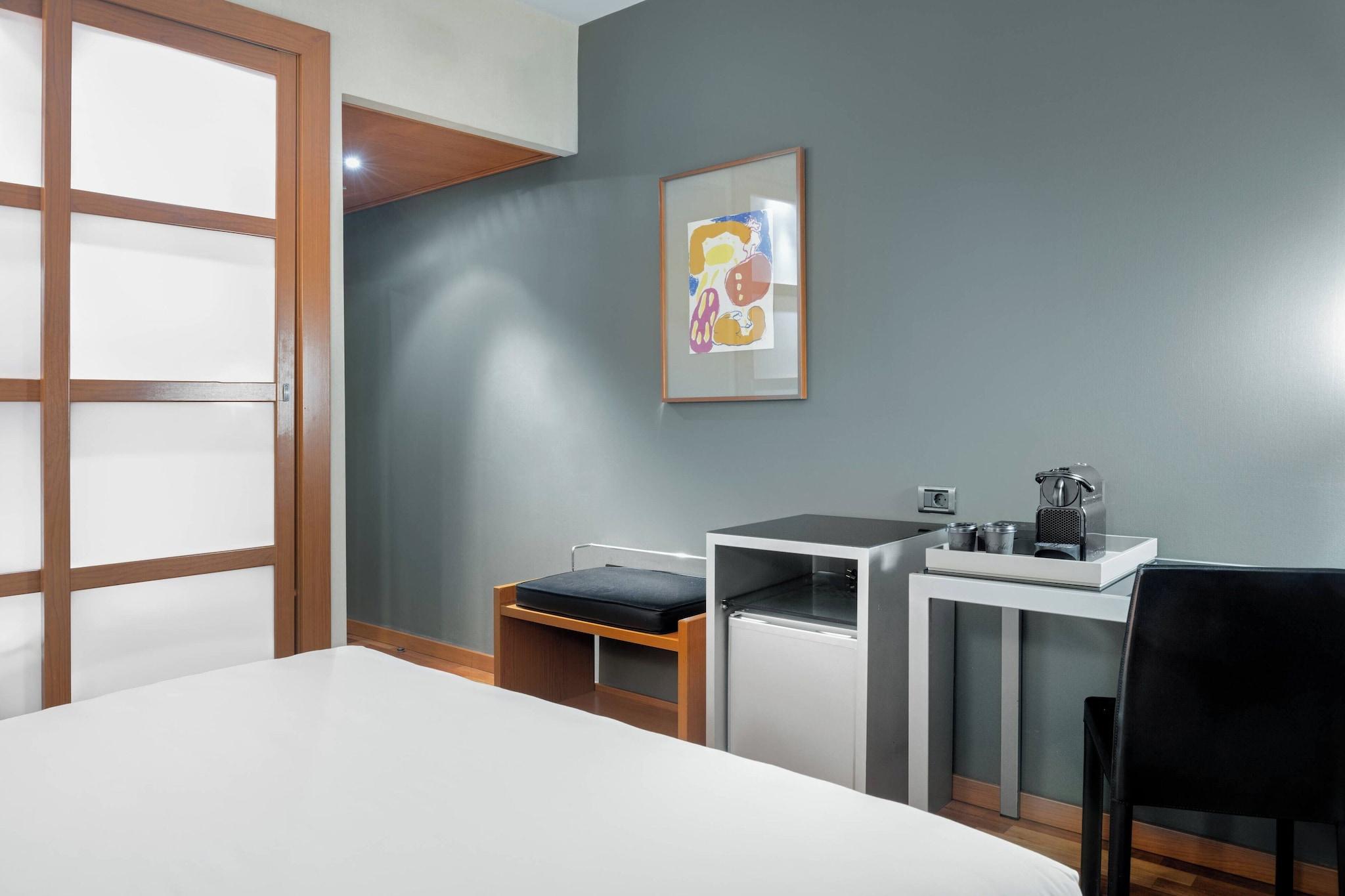 Double Superior King Bed