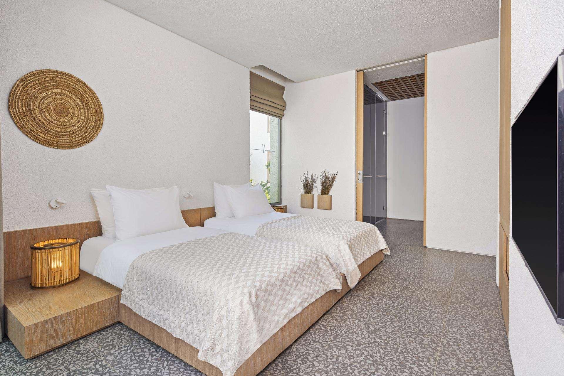 Double Single Garden View