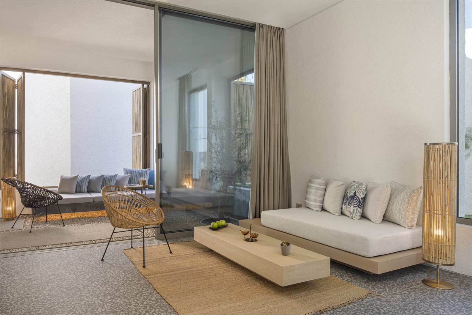 Family Room Executive