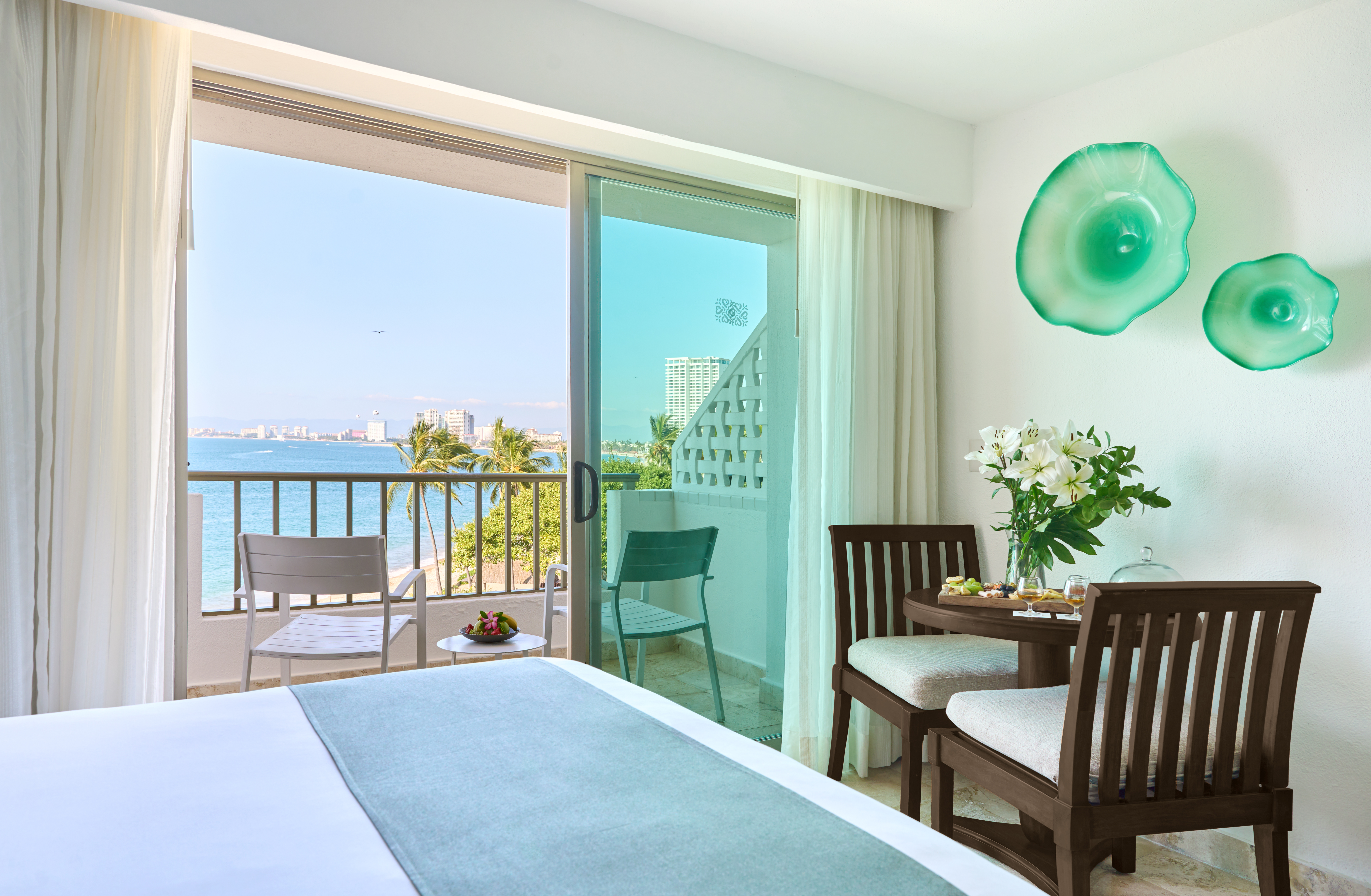 Double Ocean Front Two Double Beds