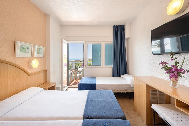 Double or Twin Sea View