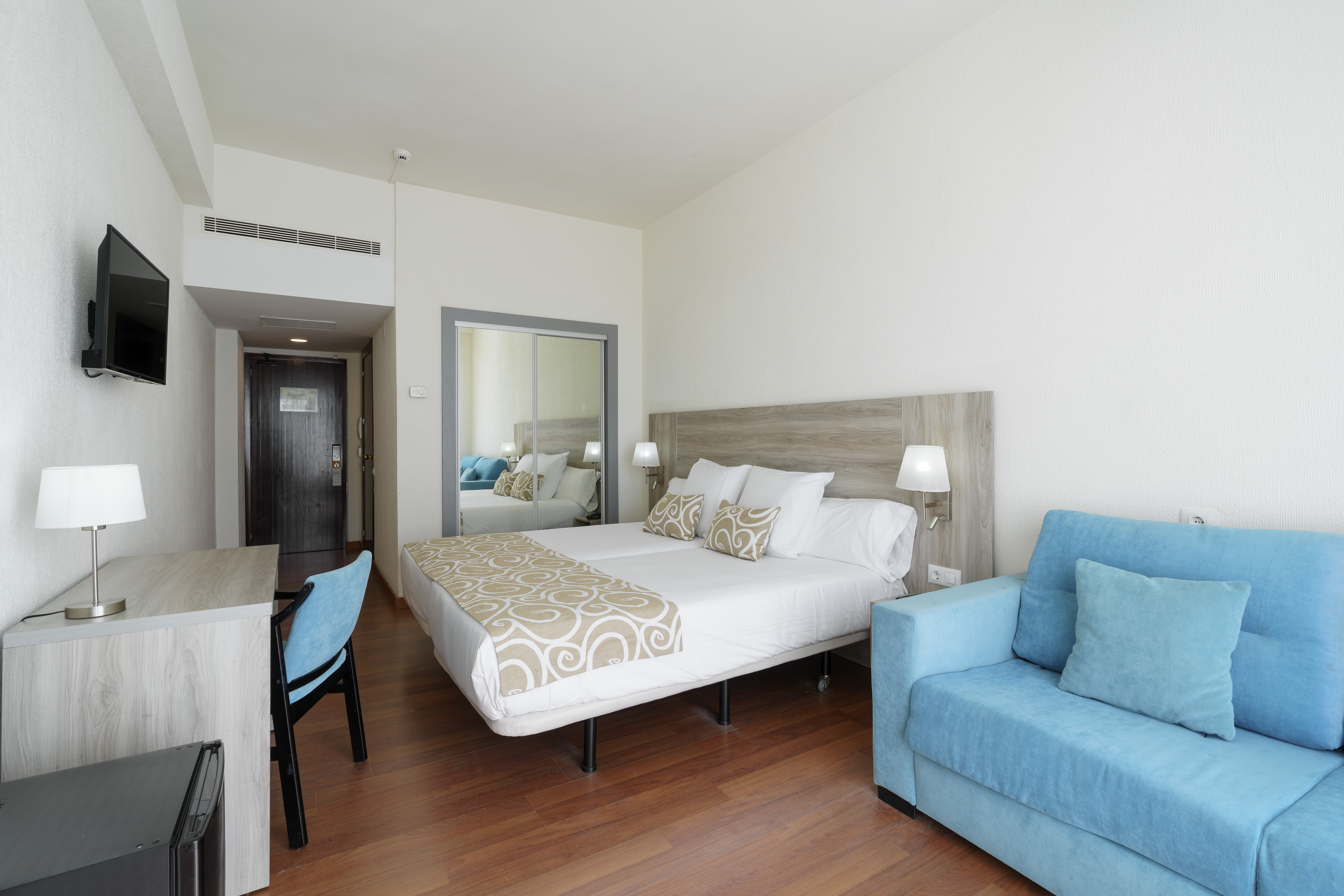 Double or Twin Sea View