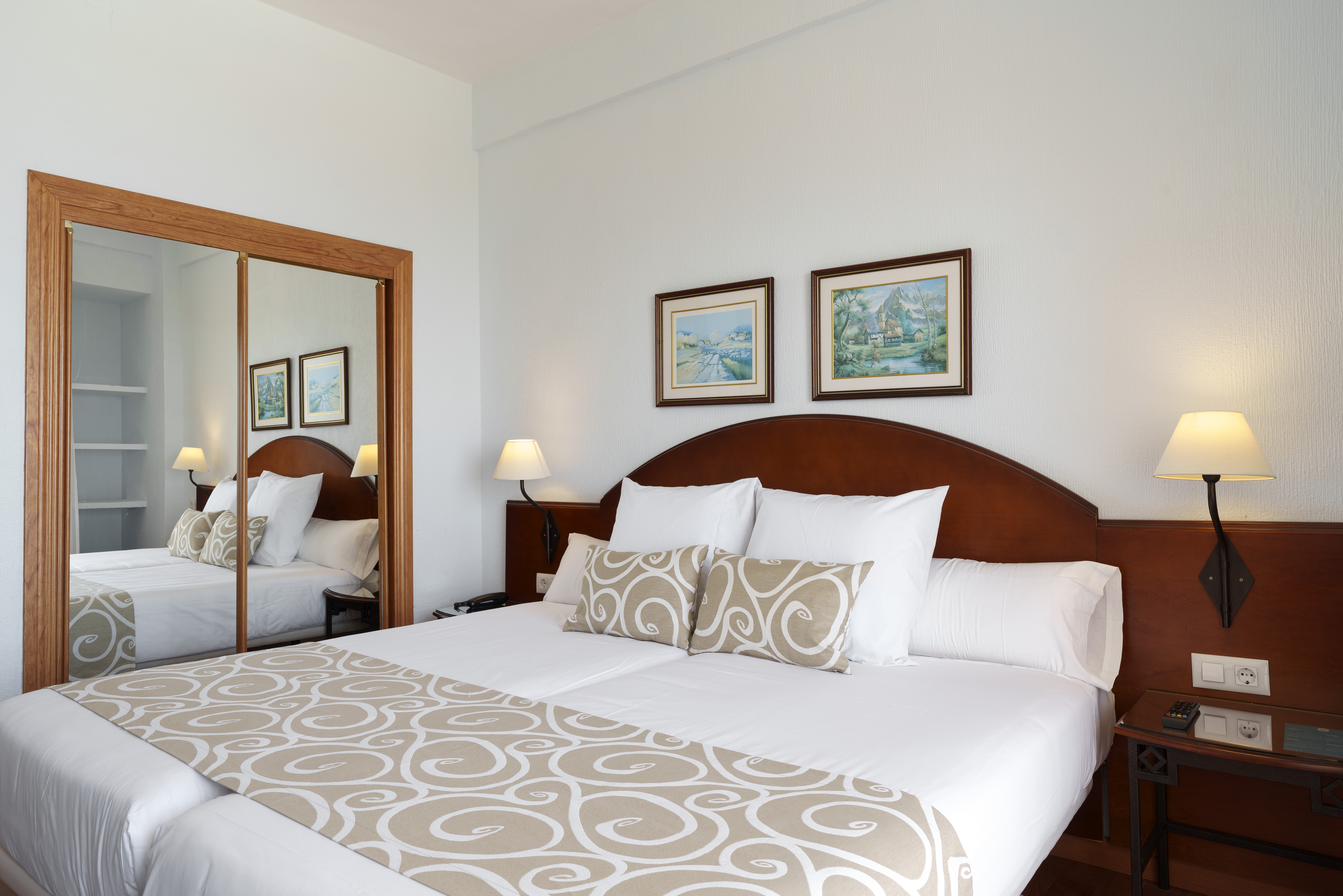 Double or Twin Sea View