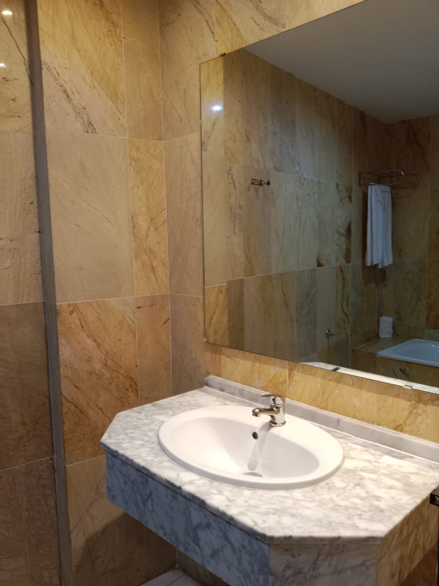 Double or Twin Standard